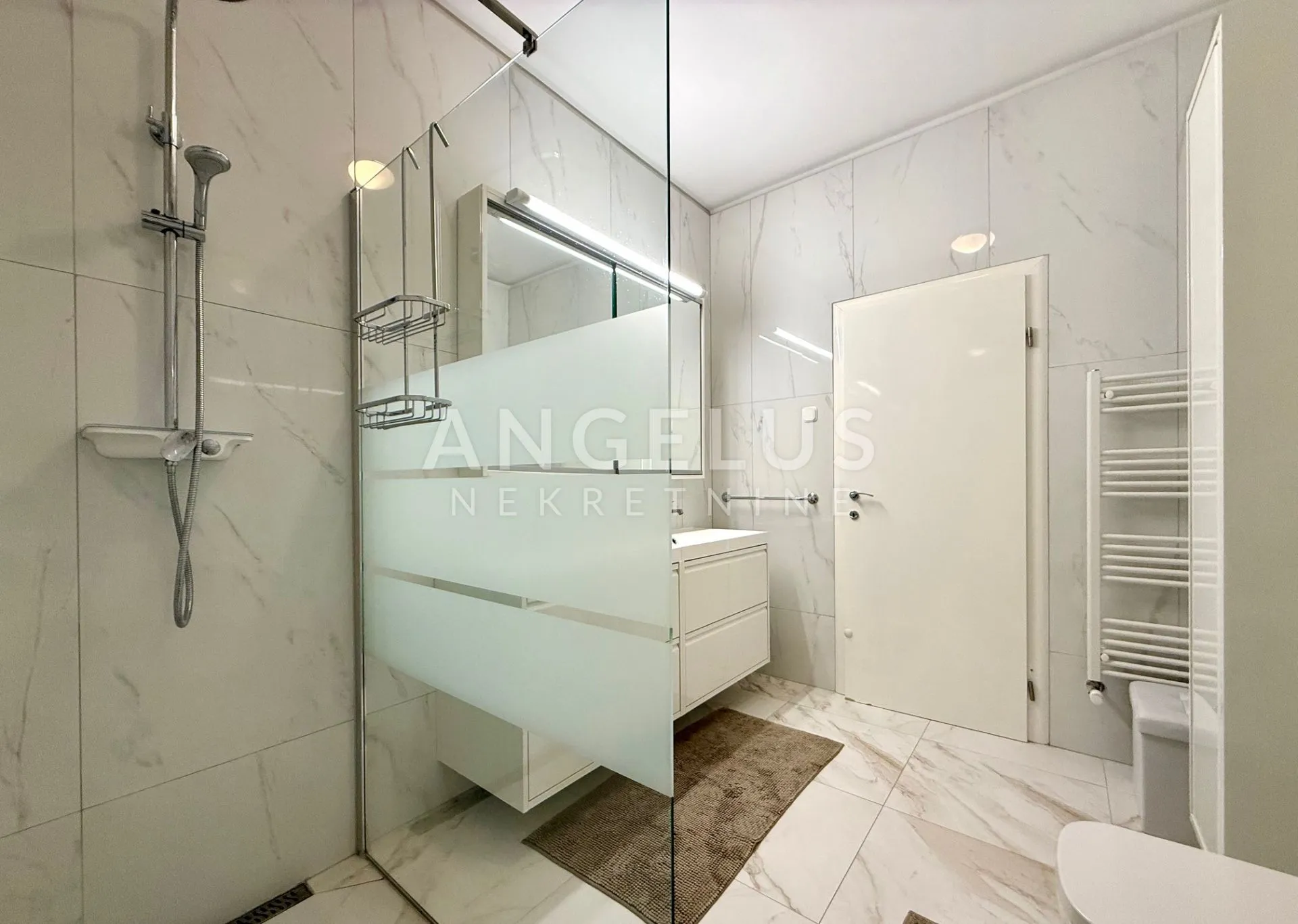 zagreb, remete - apartment for rent; stan za najam, 200 m2 - slika 17