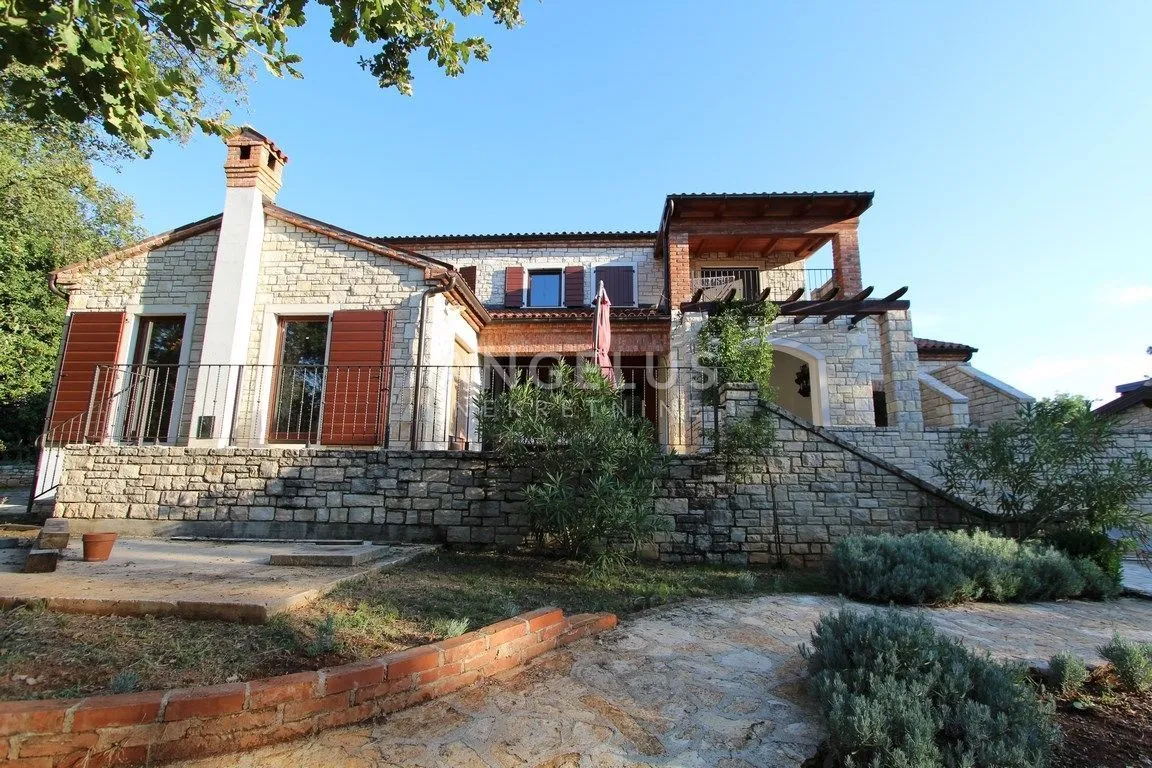 istra, buje, kamena vila s bazenom - slika 2