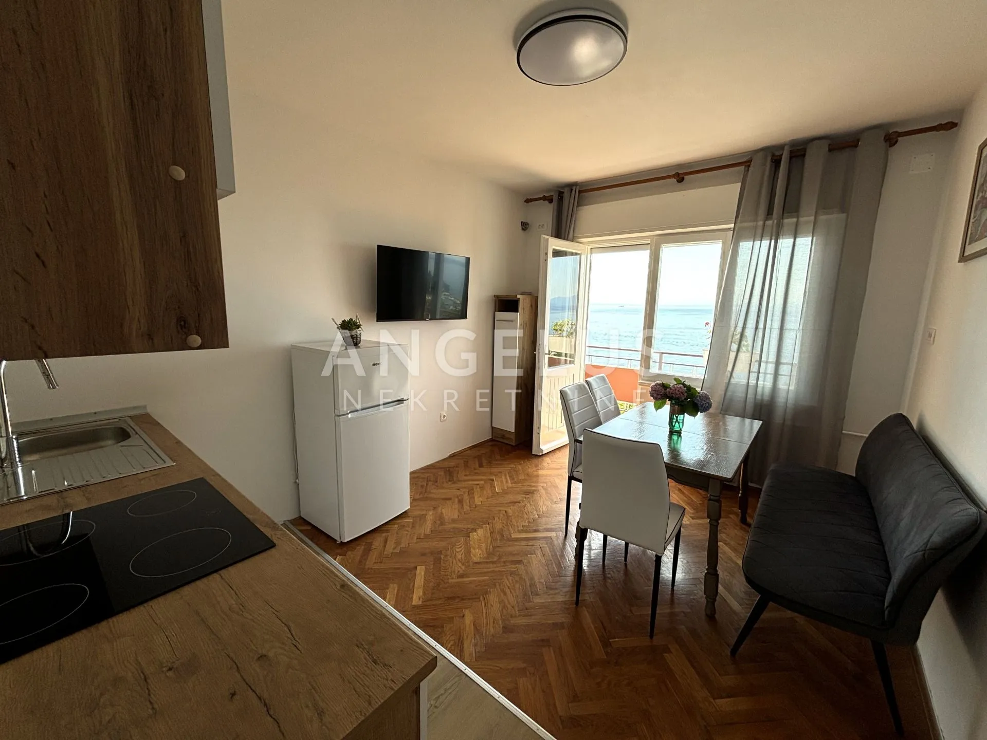 Opatija, Ičići - Stan s pogledom na more, 2 kat, 104m2 - Ičići, Opatija