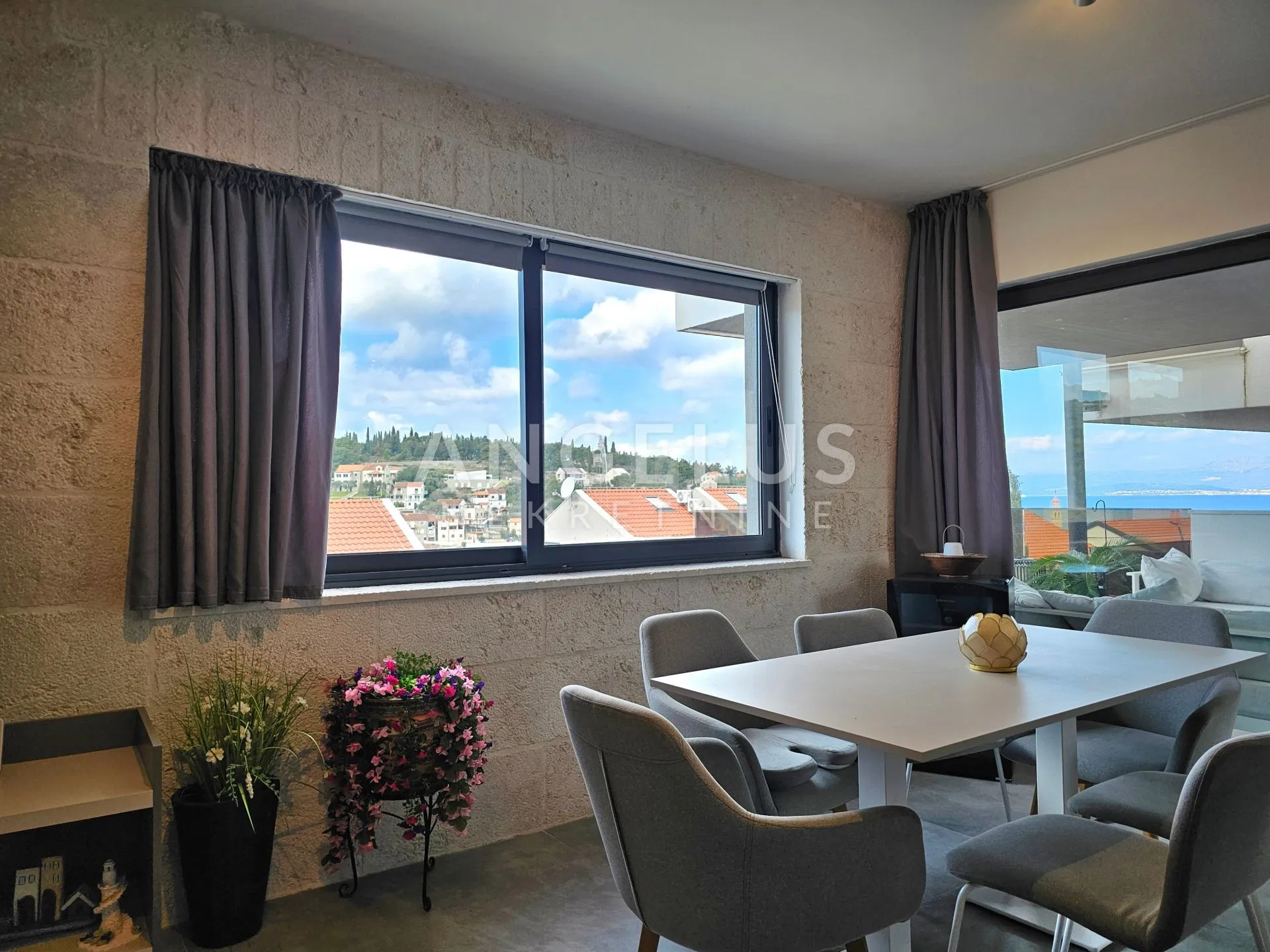 brač, sutivan - dvosoban stan sa terasom i pogledom na more, 112m2, prodaja - slika 3