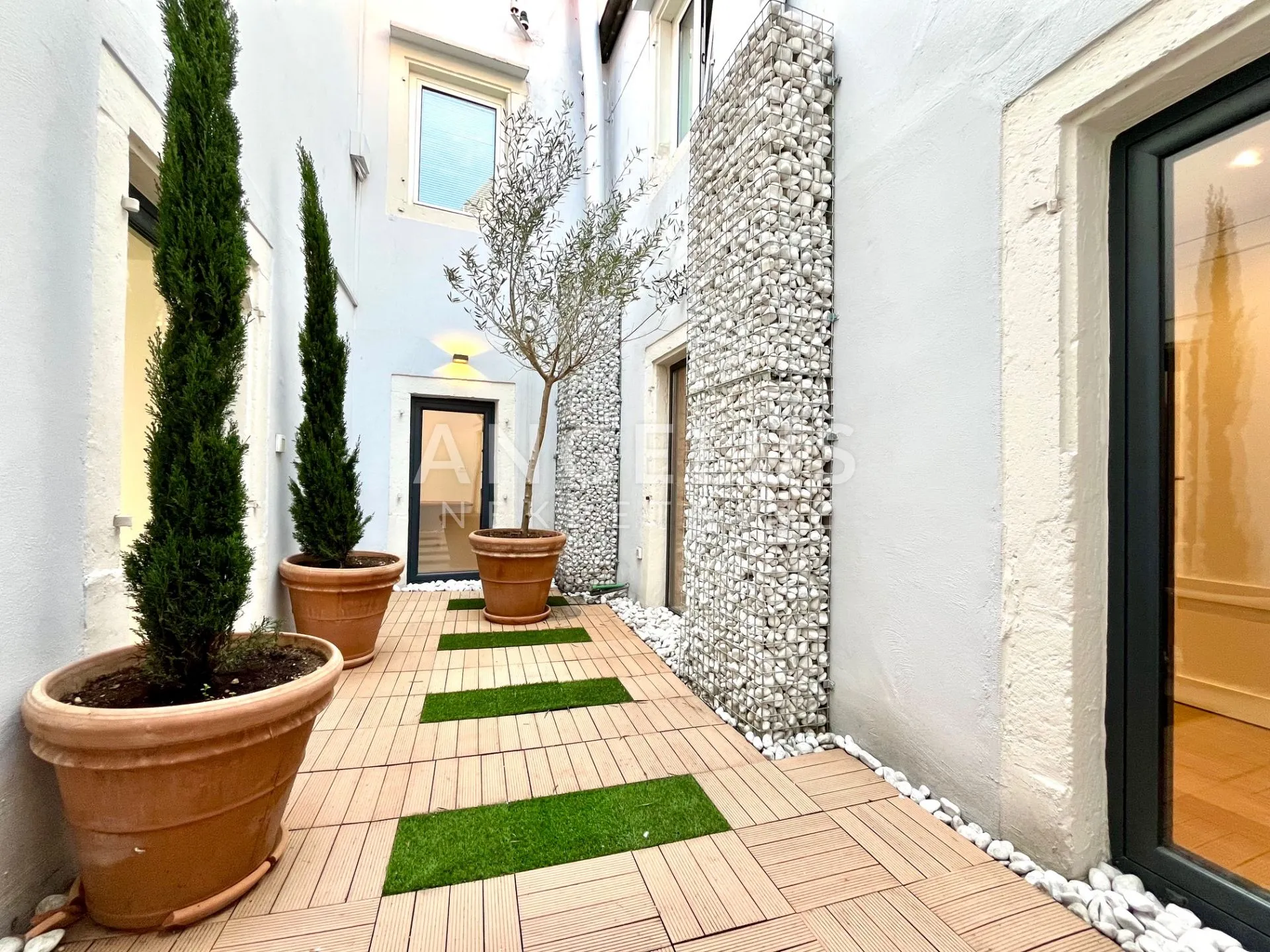 šibenik, centar - novoadaptiran stan s predivnim pogledom - slika 25
