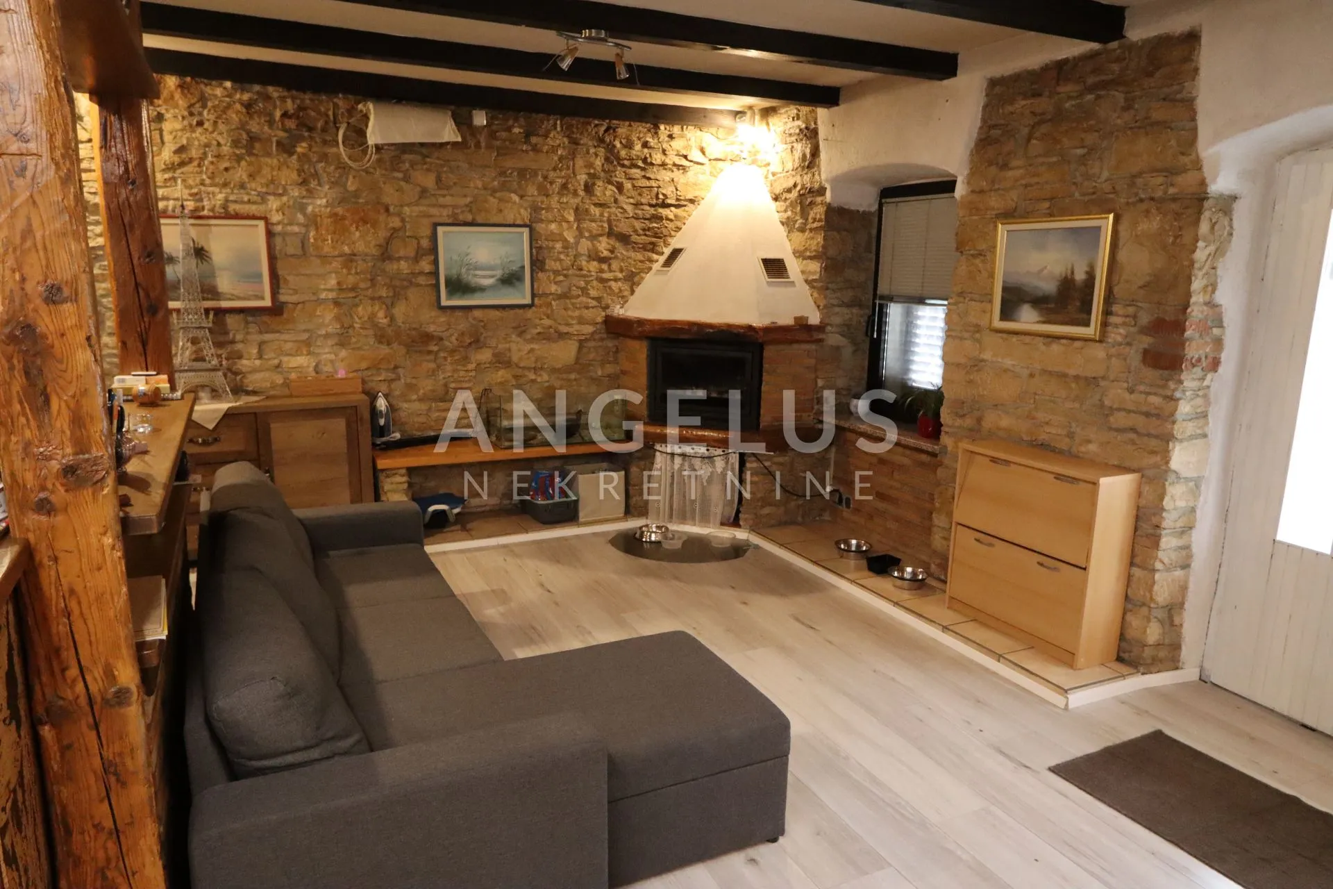 istra, pazin - dvojna kuća sa predivnim pogledom, 208m2, prodaja! - slika 2