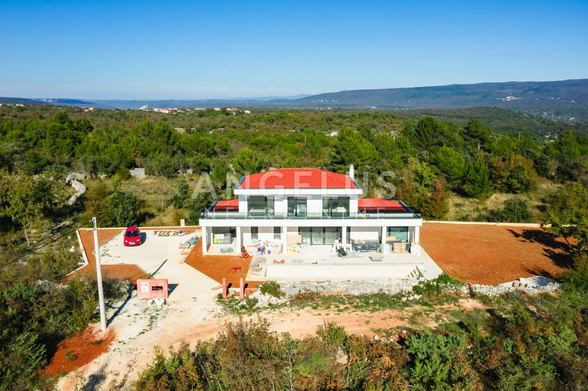 istra, rakalj - luksuzna vila s bazenom i pogledom na more - slika 5