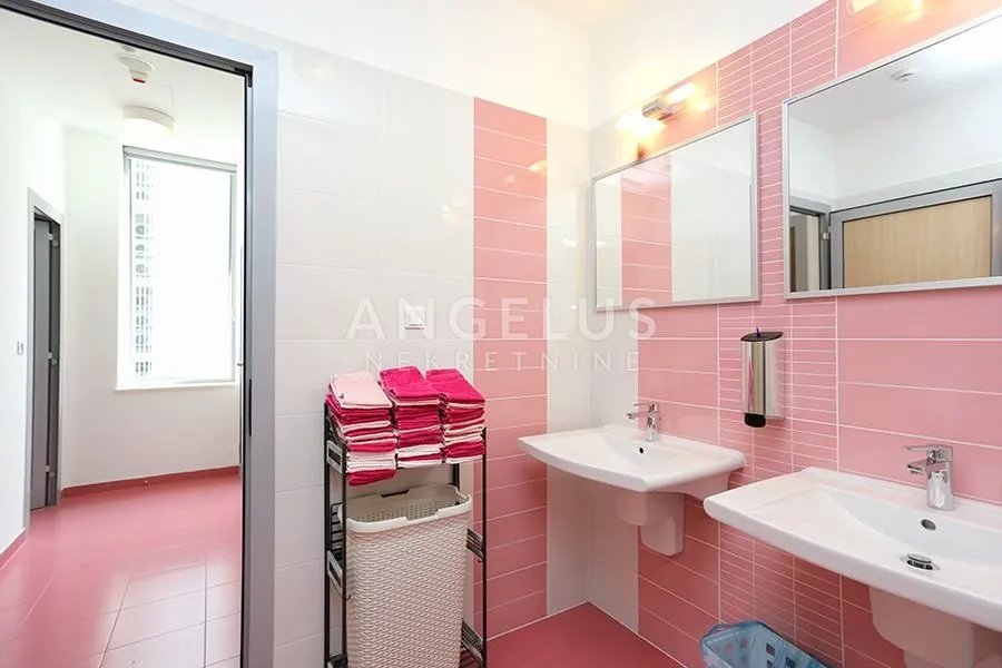 split, trstenik - reprezentativni poslovni prostori, 64 m2 - slika 19