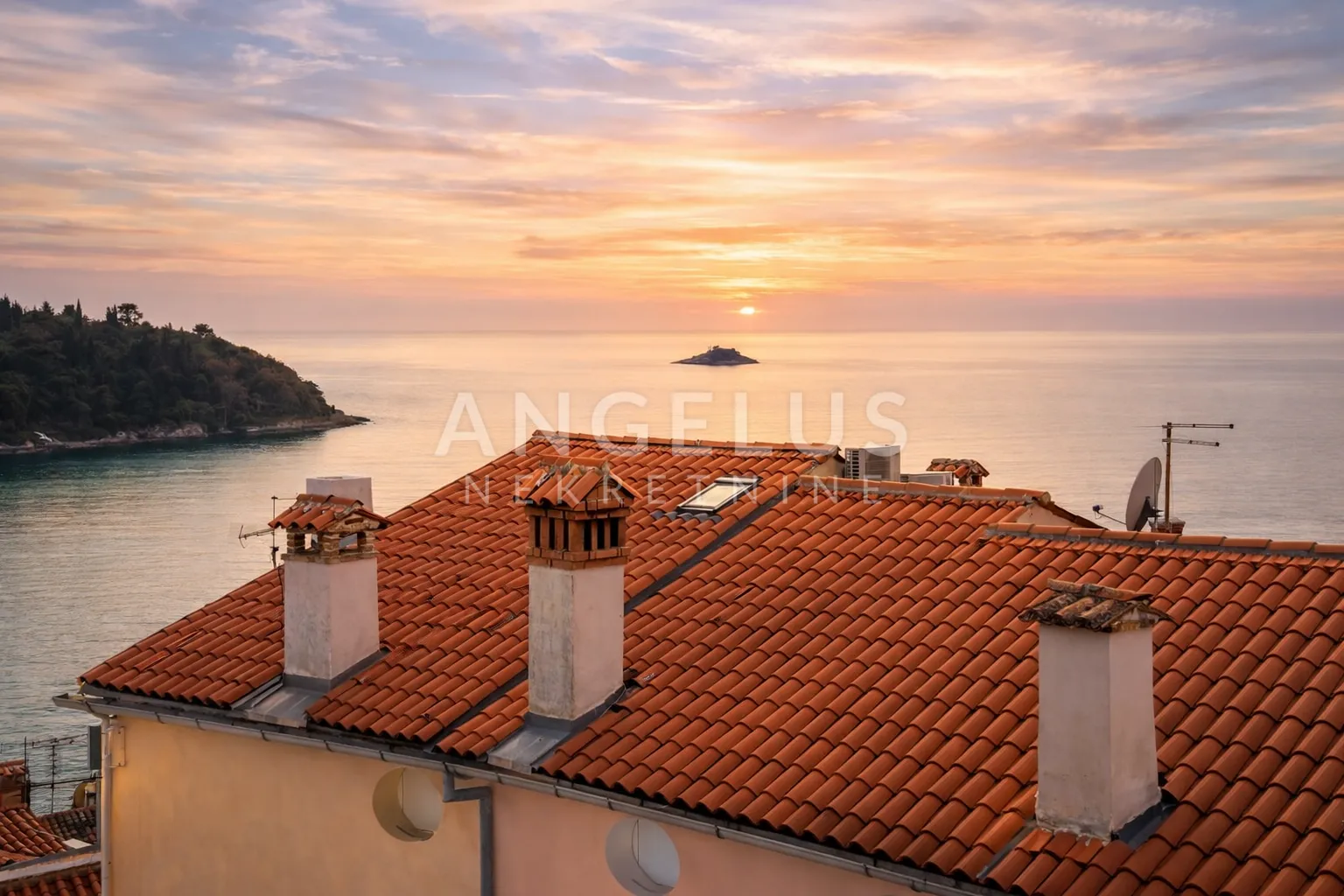 istra, rovinj - luksuzan stan u centru starog rovinja - slika 25