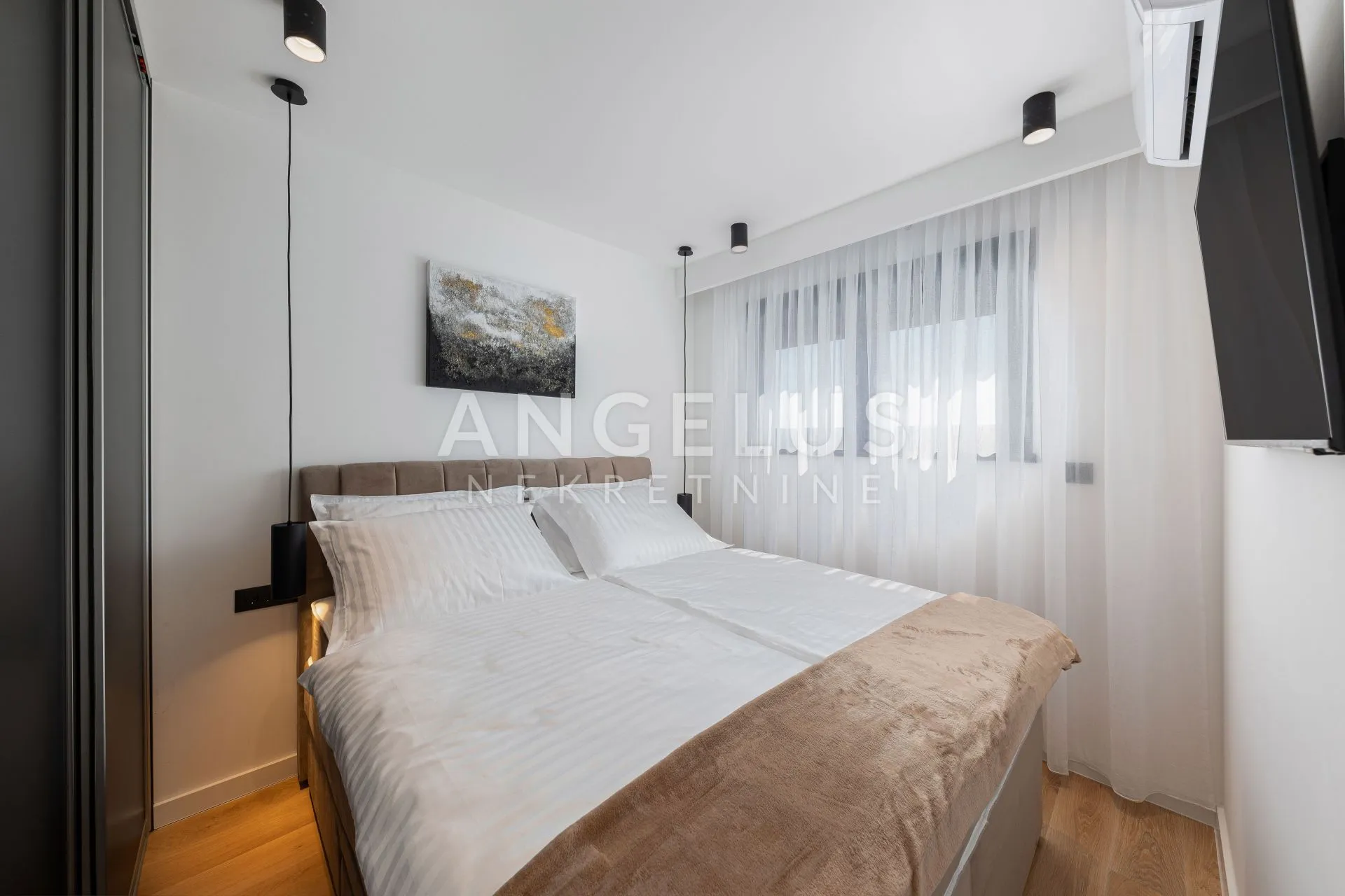 trogir, čiovo - moderna vila u nizu, sa bazenom i prekrasnim pogledom na more, 282 m2 - slika 21