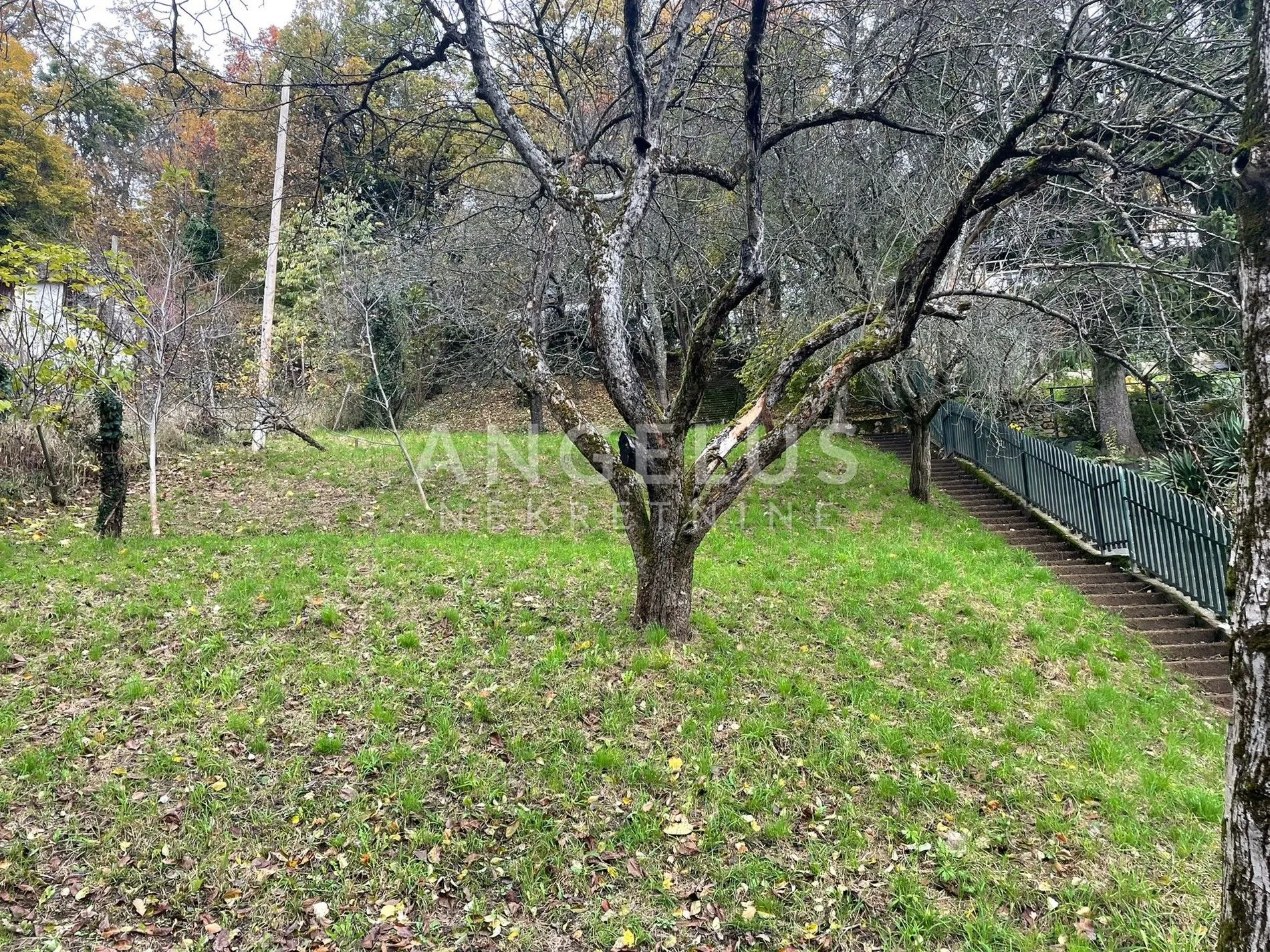 zagreb, gračani - parcela sa voćnjakom i kleti prodaja - slika 6