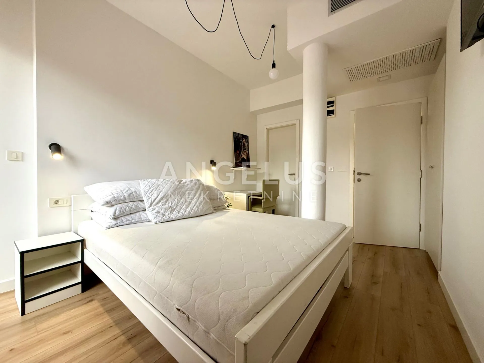 zagreb, donji grad - stan 140m2 (6 soba za najam) na prodaju - slika 3