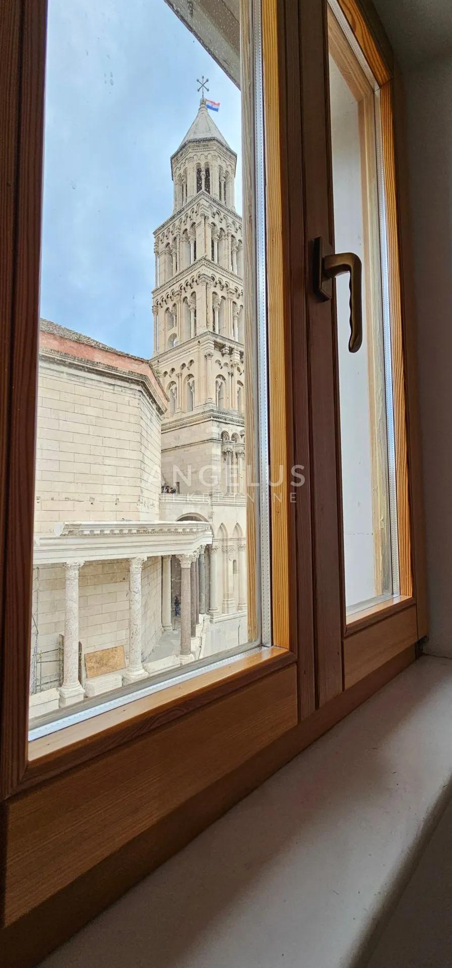 split, centar - prestižan dvosoban stan u povijesnoj jezgri splita, prodaja - slika 23