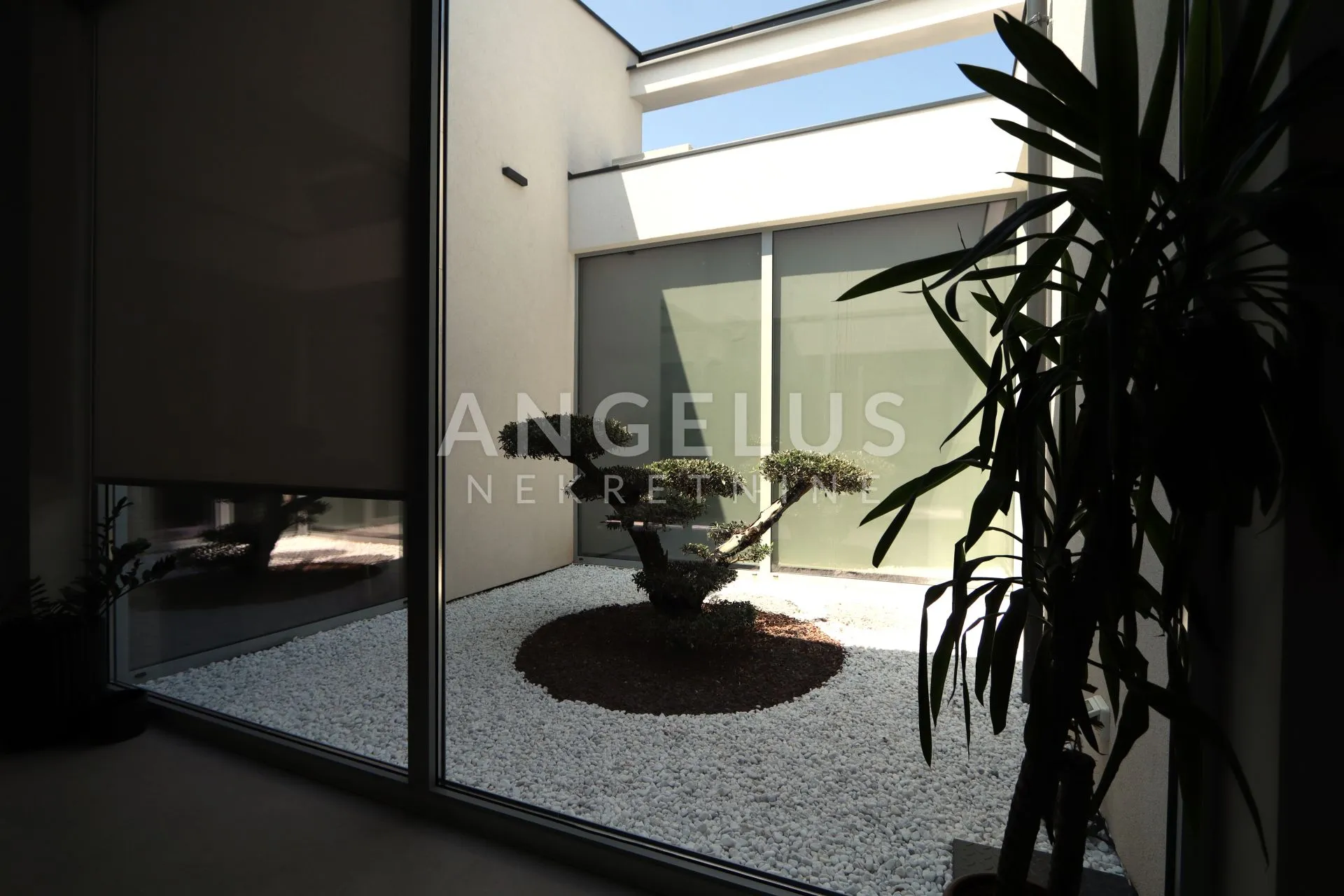 istra, svetvičenat - moderna vila bazenom, 220 m2 - slika 44