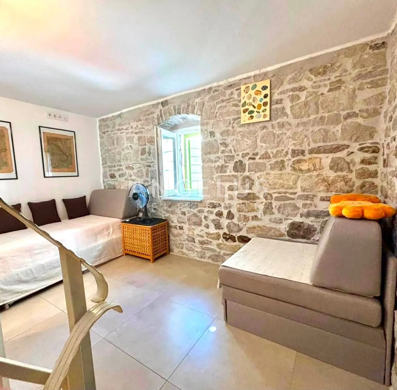kaštela - renovirana kamena kuća 50 m od mora, prodaja - slika 11