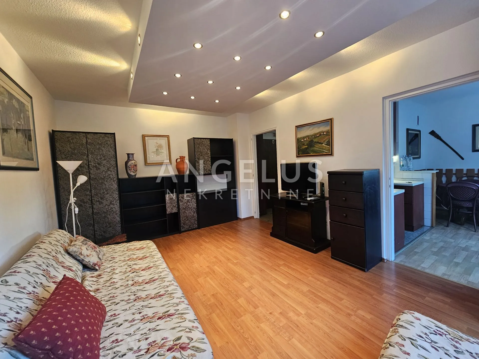 zagreb - utrine dvosobni stan na mirnoj lokaciji 55 m2 - slika 4