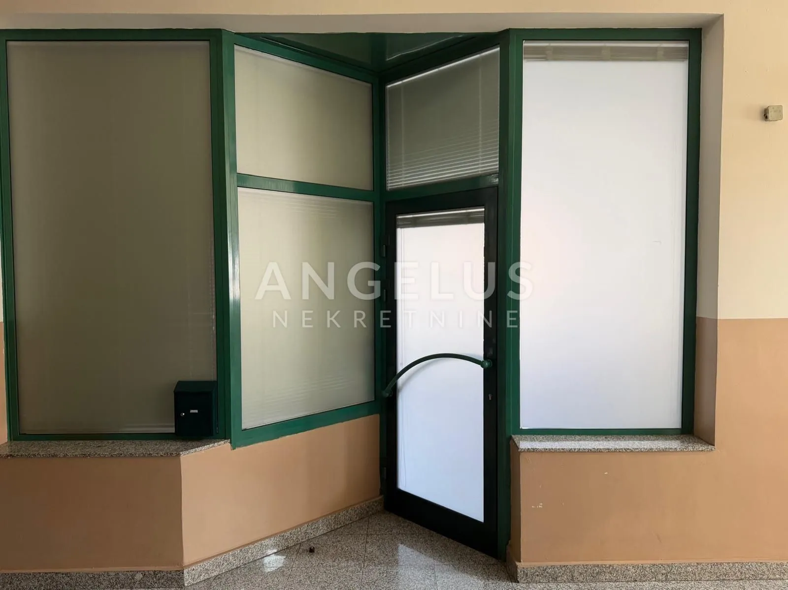 varaždin, centar, poslovni prostor, najam 40m2 - slika 8