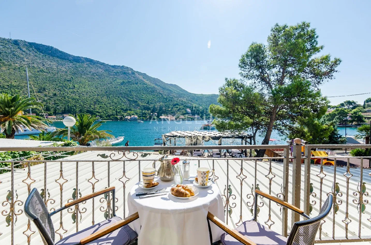 Dubrovnik, Zaton - kuća na rivi s bazenom i restoranom - 620 m2 - Zaton, Dubrovnik