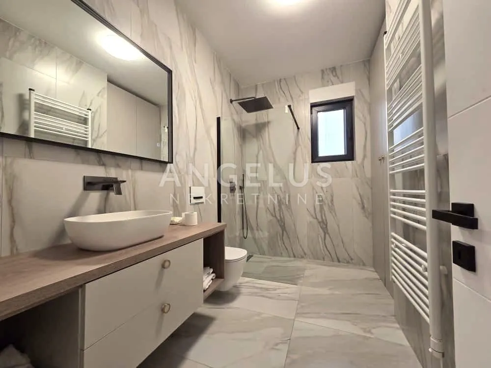 istra, rovinj - moderna vila s bazenom, 210m2, dugoročno! - slika 17