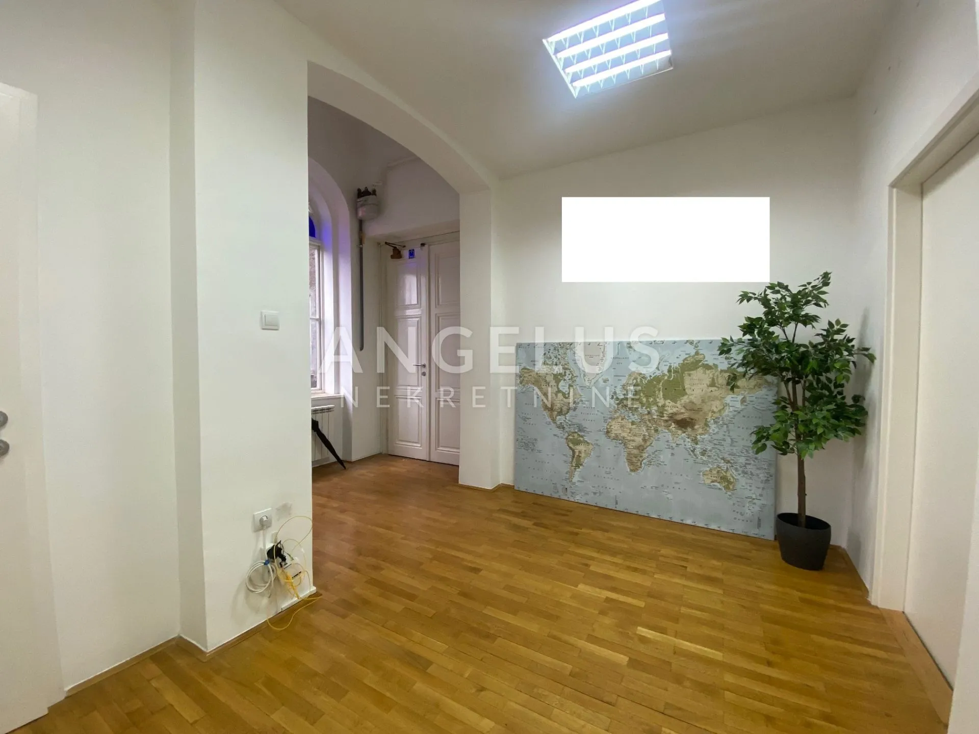 zagreb, centar - građanski stan/poslovni prostor 185m2 - slika 14