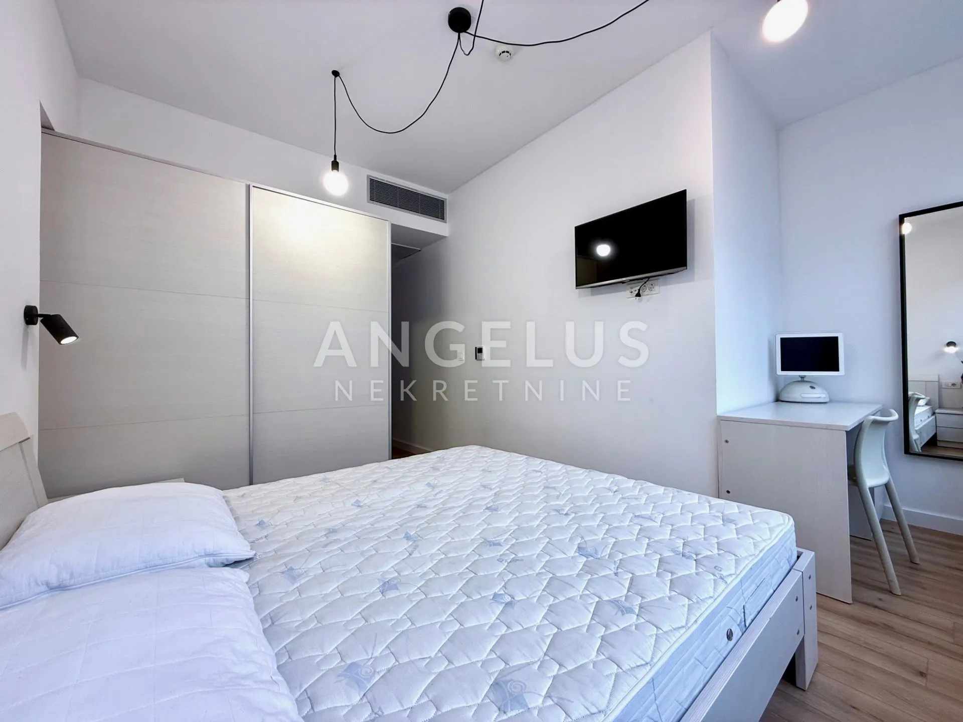 zagreb, donji grad - stan 140m2 (6 soba za najam) na prodaju - slika 16