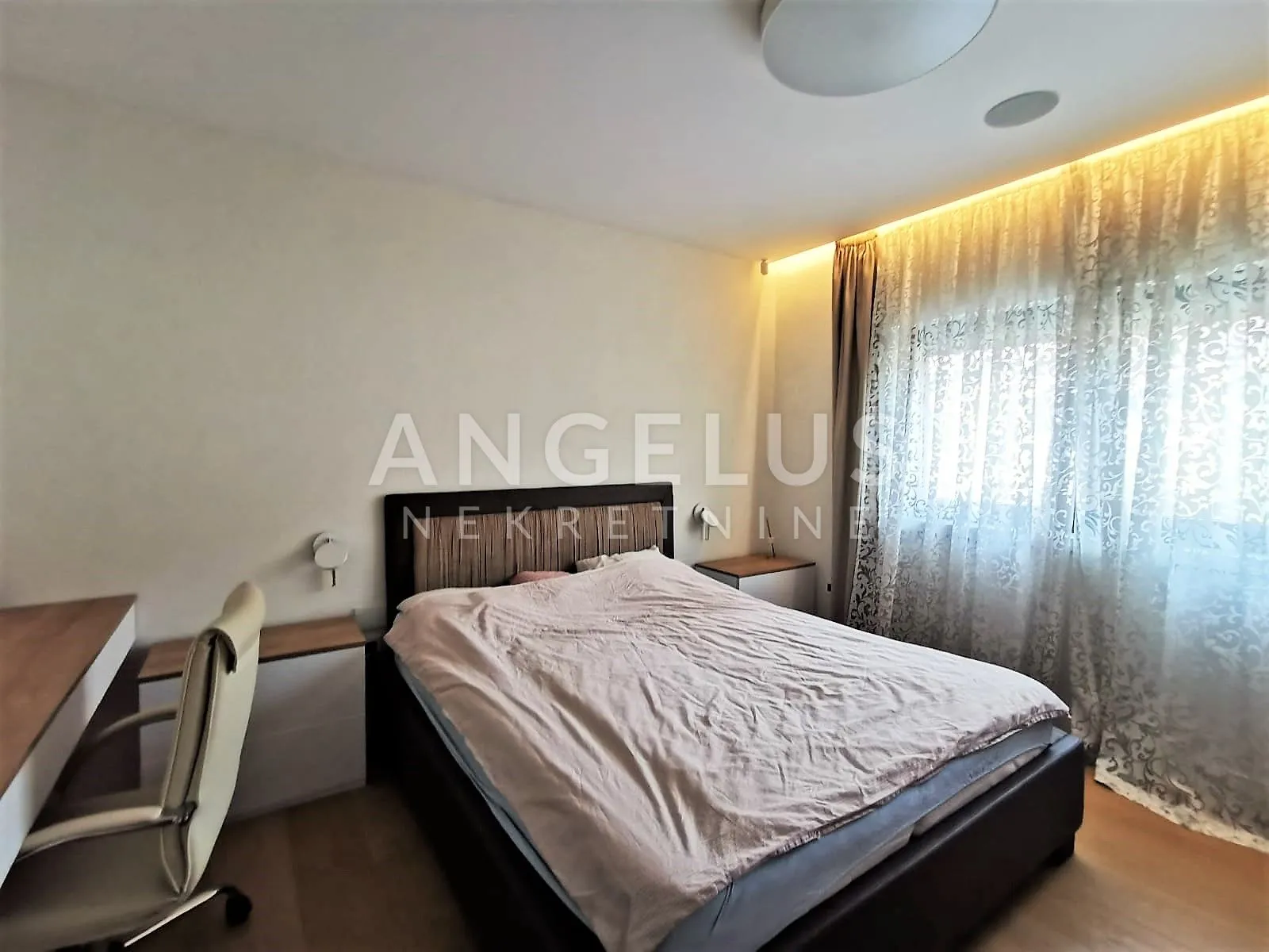 zagreb, mlinovi - luksuzna kuća s vrtom (500 m2) - slika 16