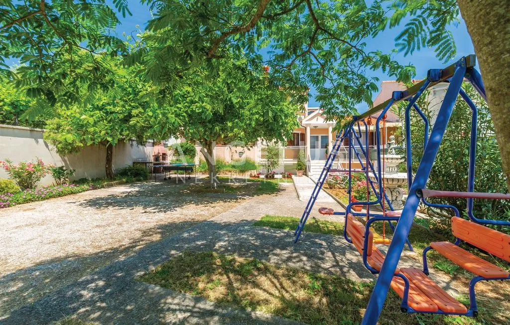 istra, banjole - kuća s bazenom, 7 soba i 8 kupaonica - slika 44