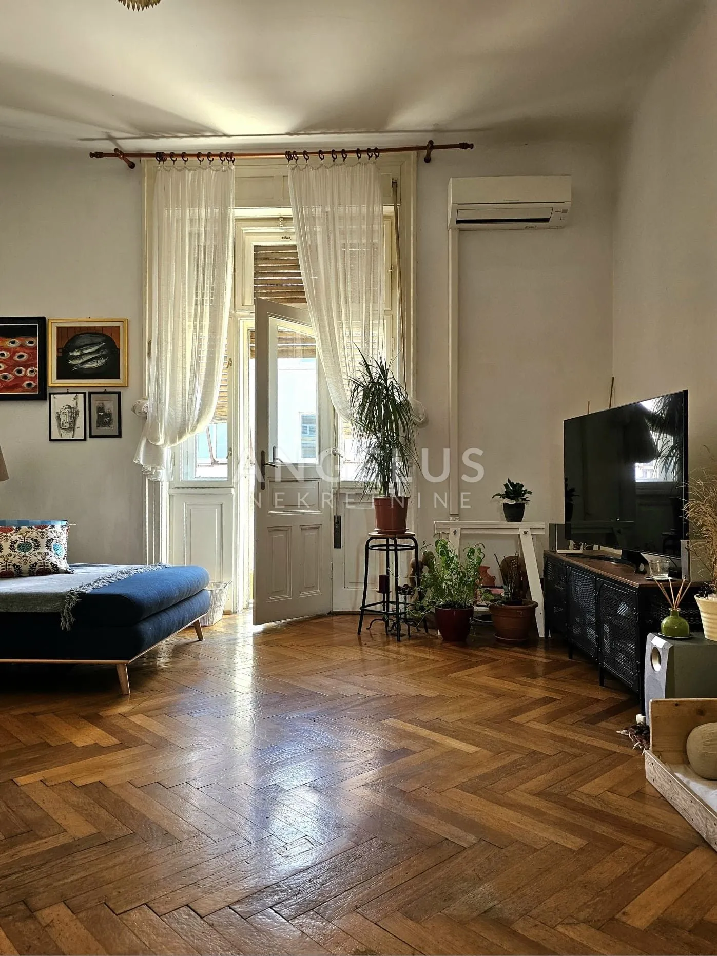 split, centar - lijepi građanski četverosoban stan s velikim potencijalom, 151 m2 - slika 3