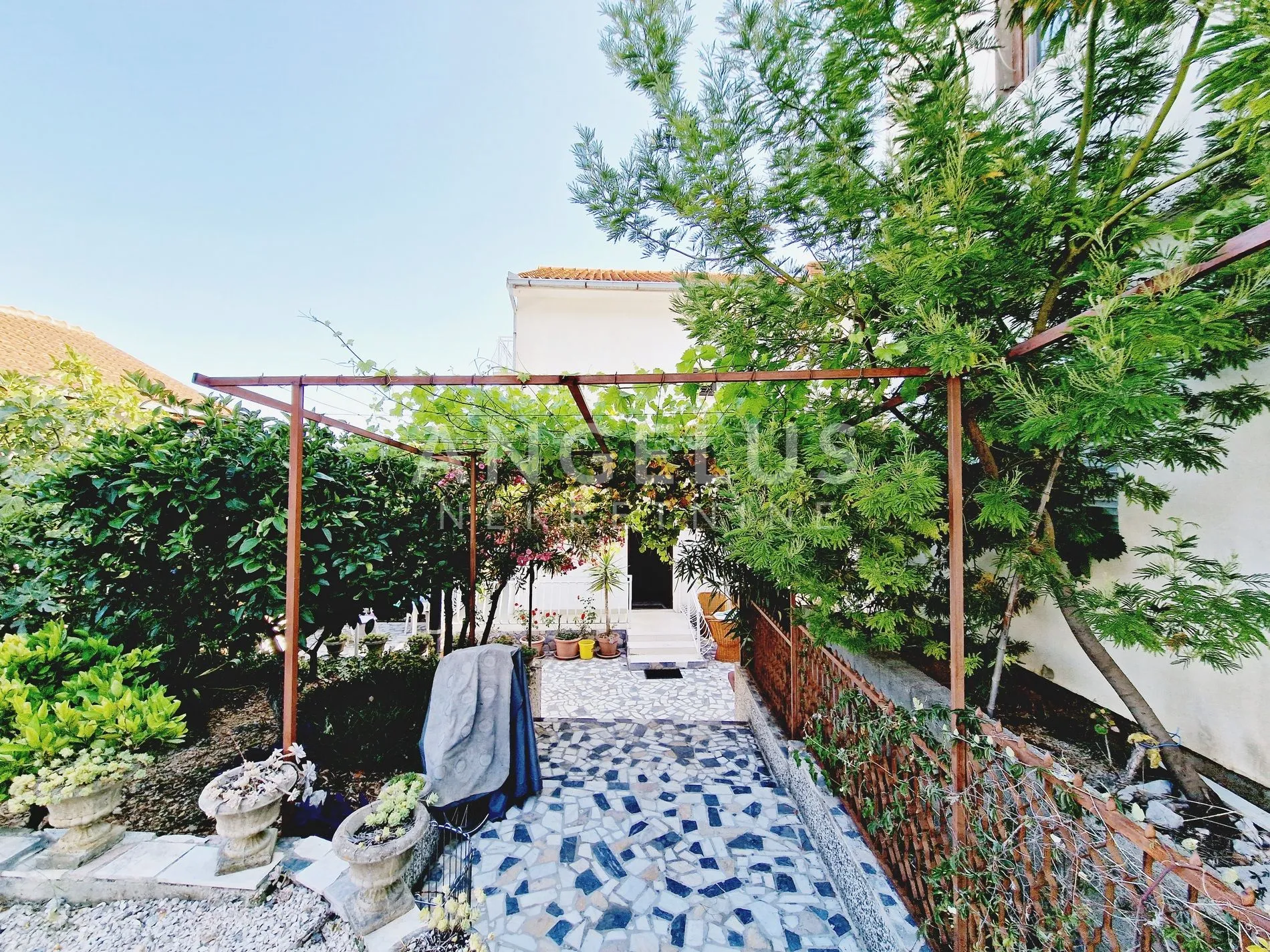 orebić, apartmanska kuća s fantastičnim pogledom na korčulu - slika 2