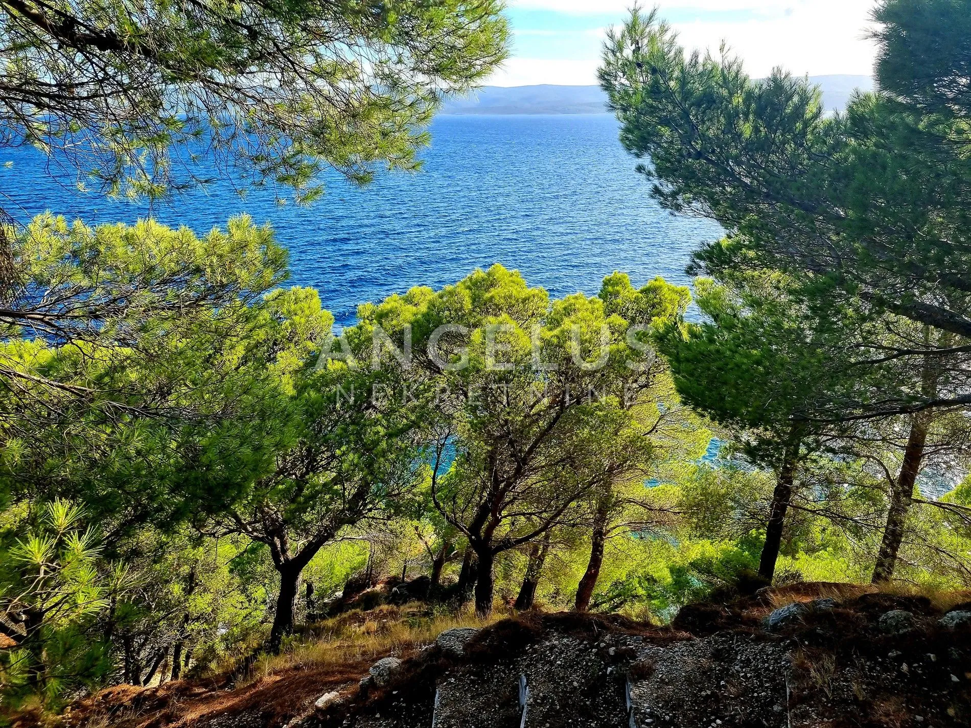 omiška rivijera - građ.zemljište prvi red do mora, pristup plaži - slika 24