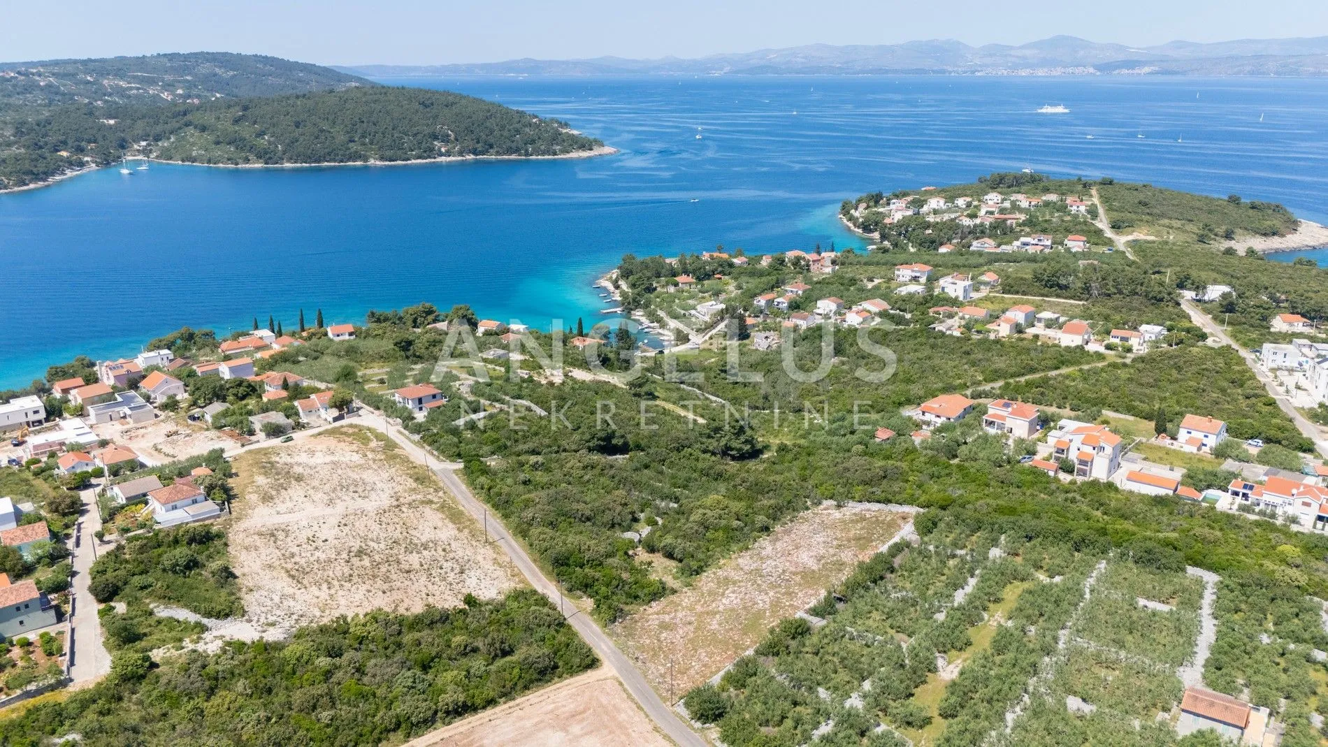 šolta, nečujam - građ.zem. u blizini mora, 2400 m2, prodaja - slika 2