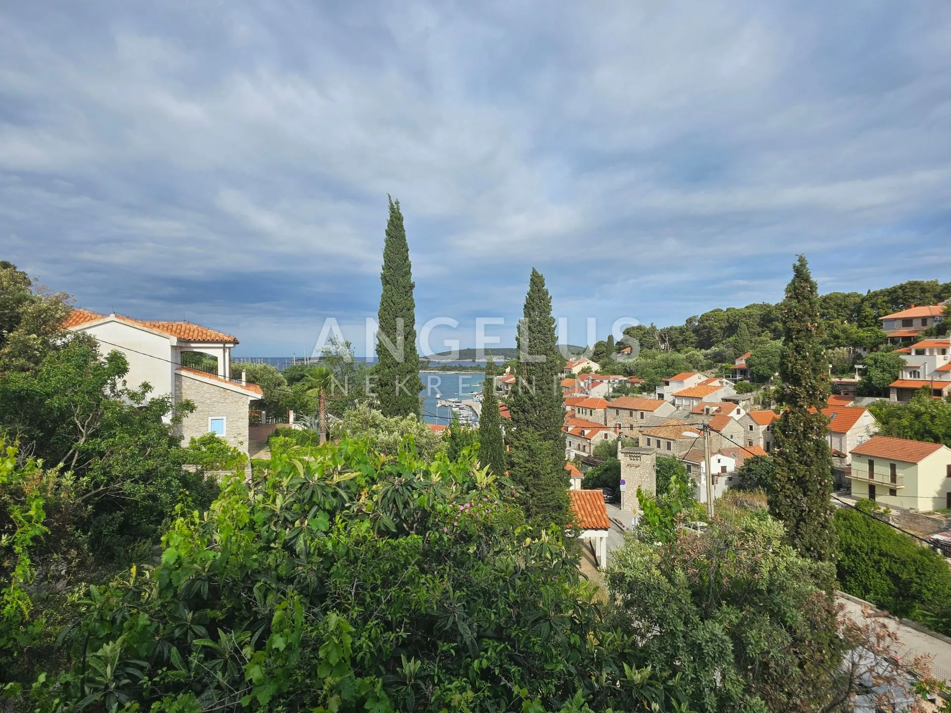 šolta, maslinica - samostojeća kuća blizu mora - slika 6