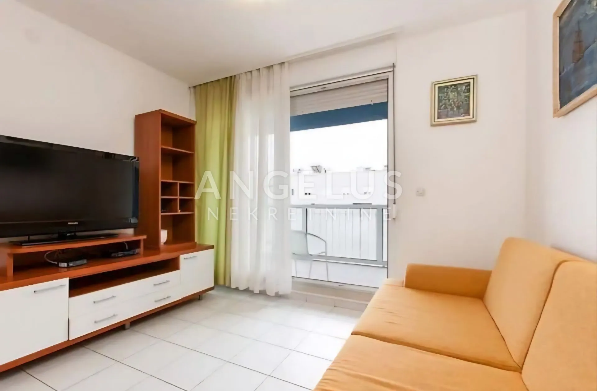 split, žnjan - trosoban stan blizu mora prodaja - slika 6
