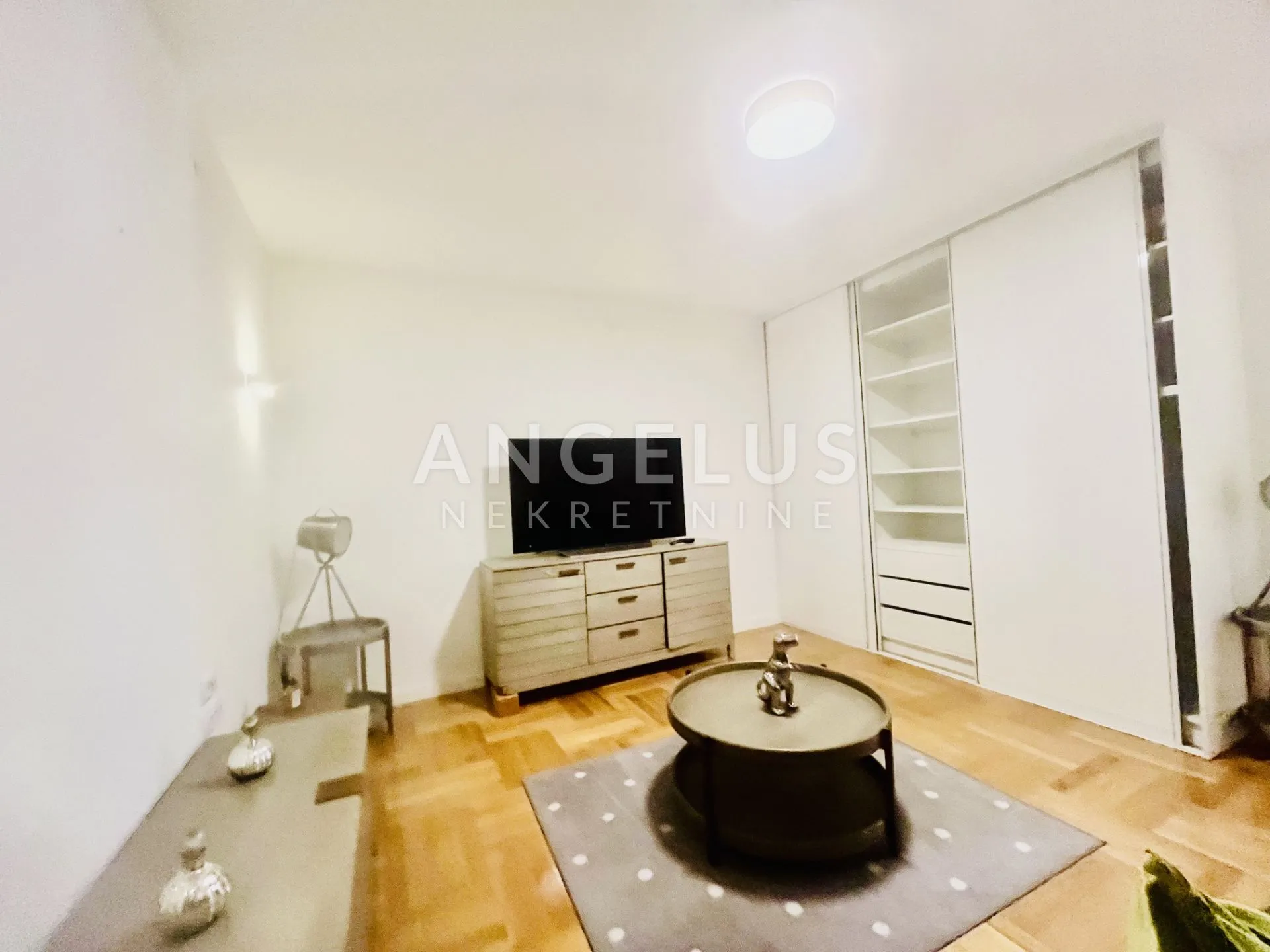 zagreb, mlinovi - luksuzna kuća 450 m2 s bazenom, garažom i vrtom - slika 23