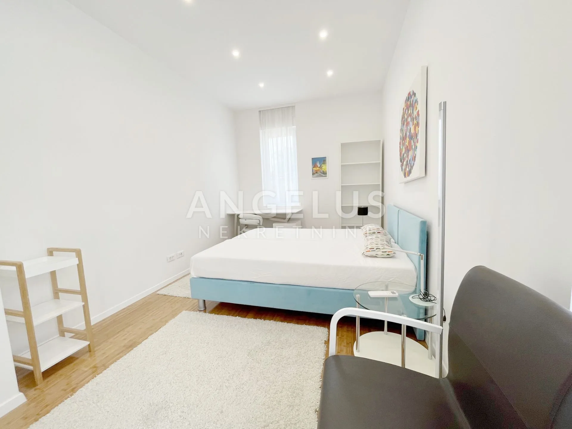 zagreb, centar - stan za najam 150 m2 s garažom - slika 17