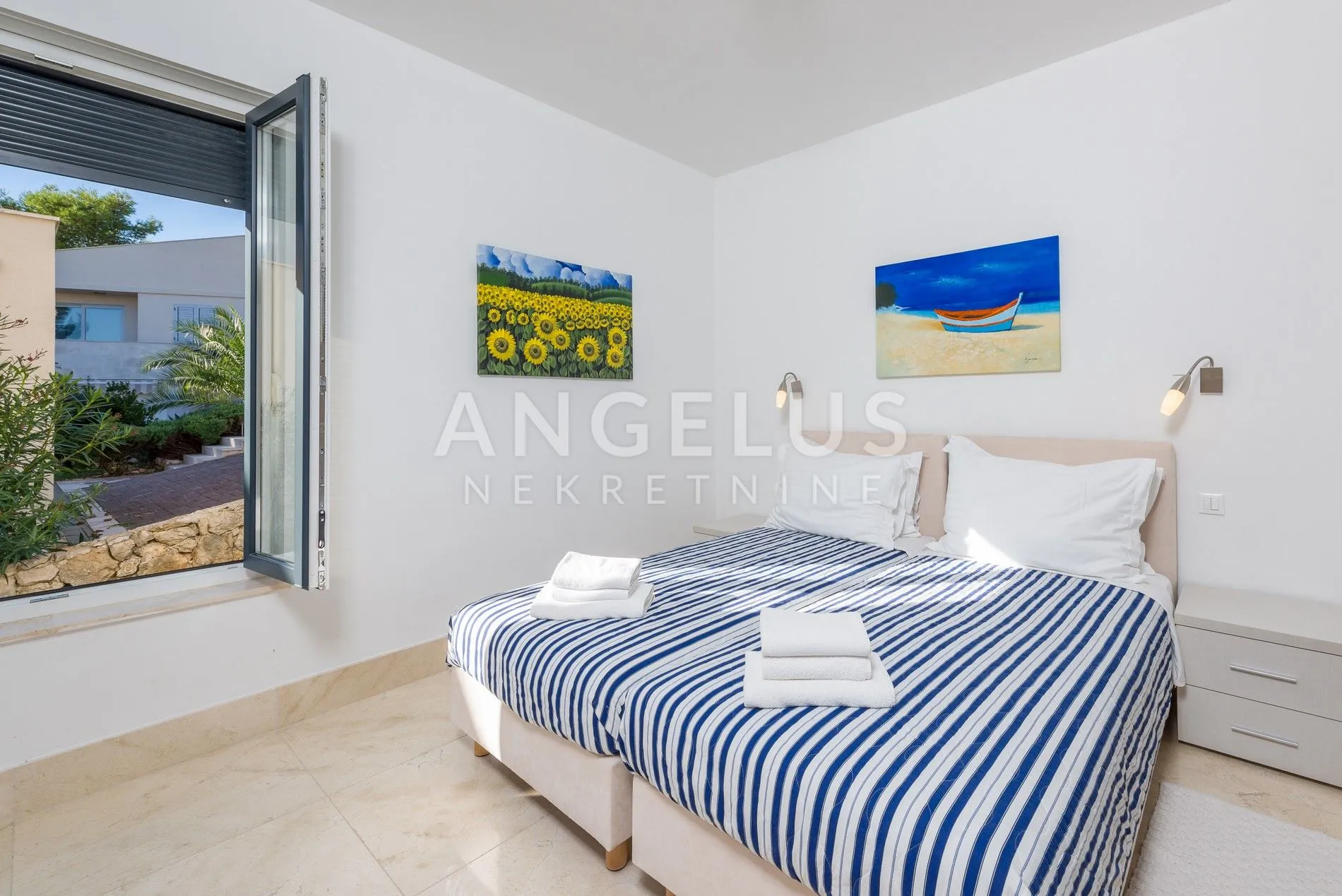 brač, milna - troetažni apartman, bazen i parking, prodaja - slika 25