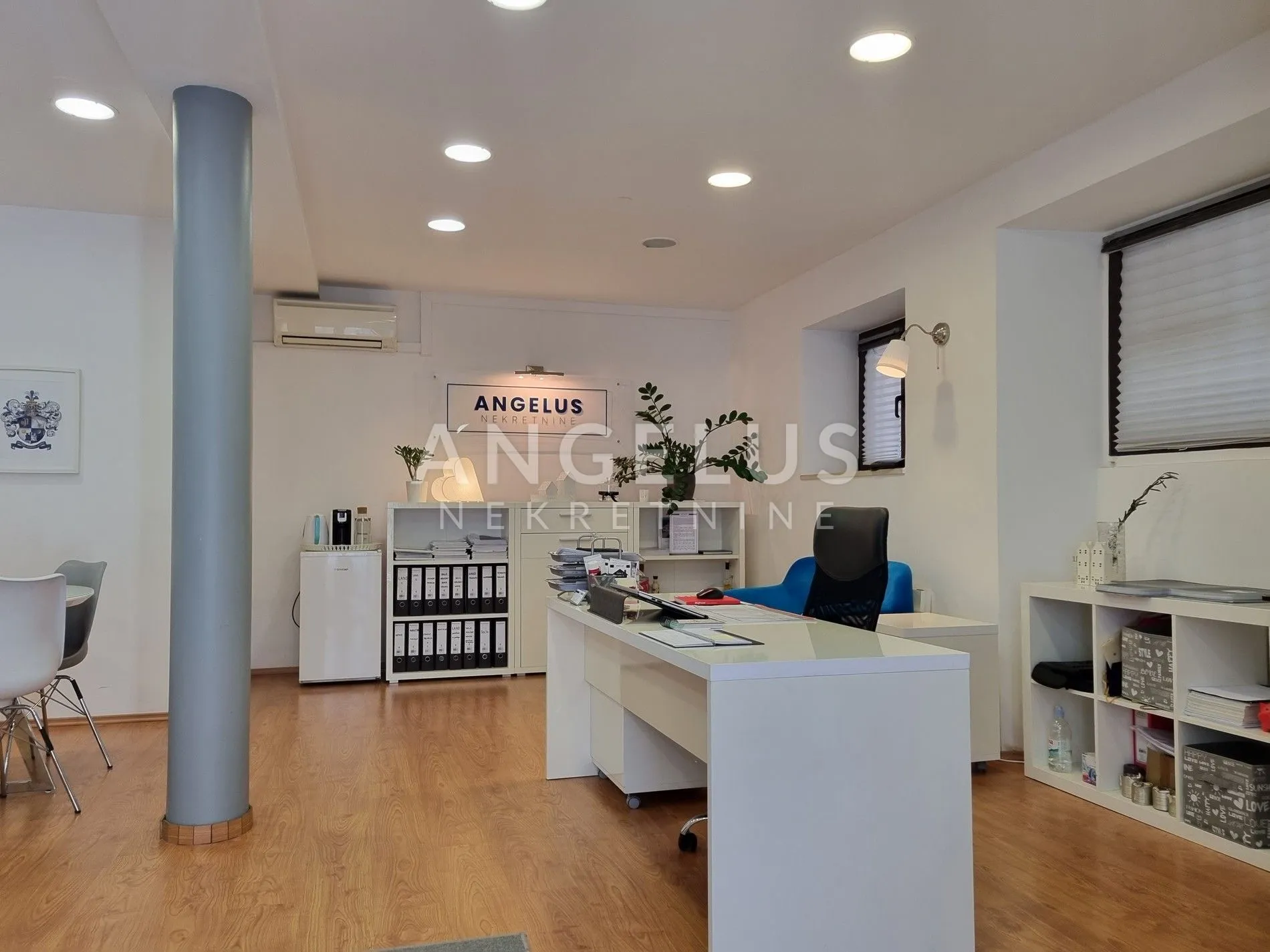 split, centar - ulični poslovni prostor, 40 m2 - slika 14