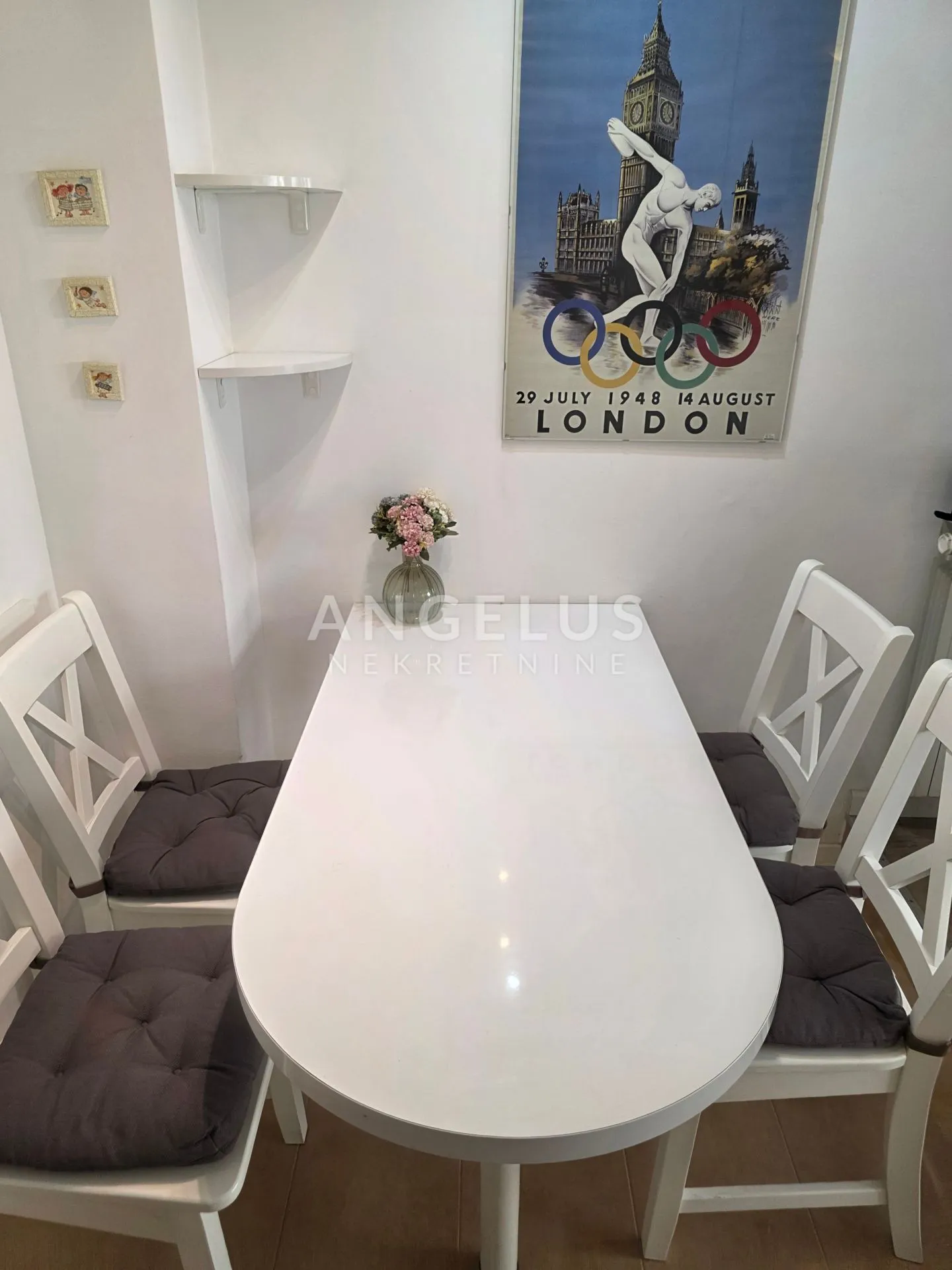 split 3 - dvosoban stan 60m2 sa velikom terasom 140m2 prodaja - slika 3
