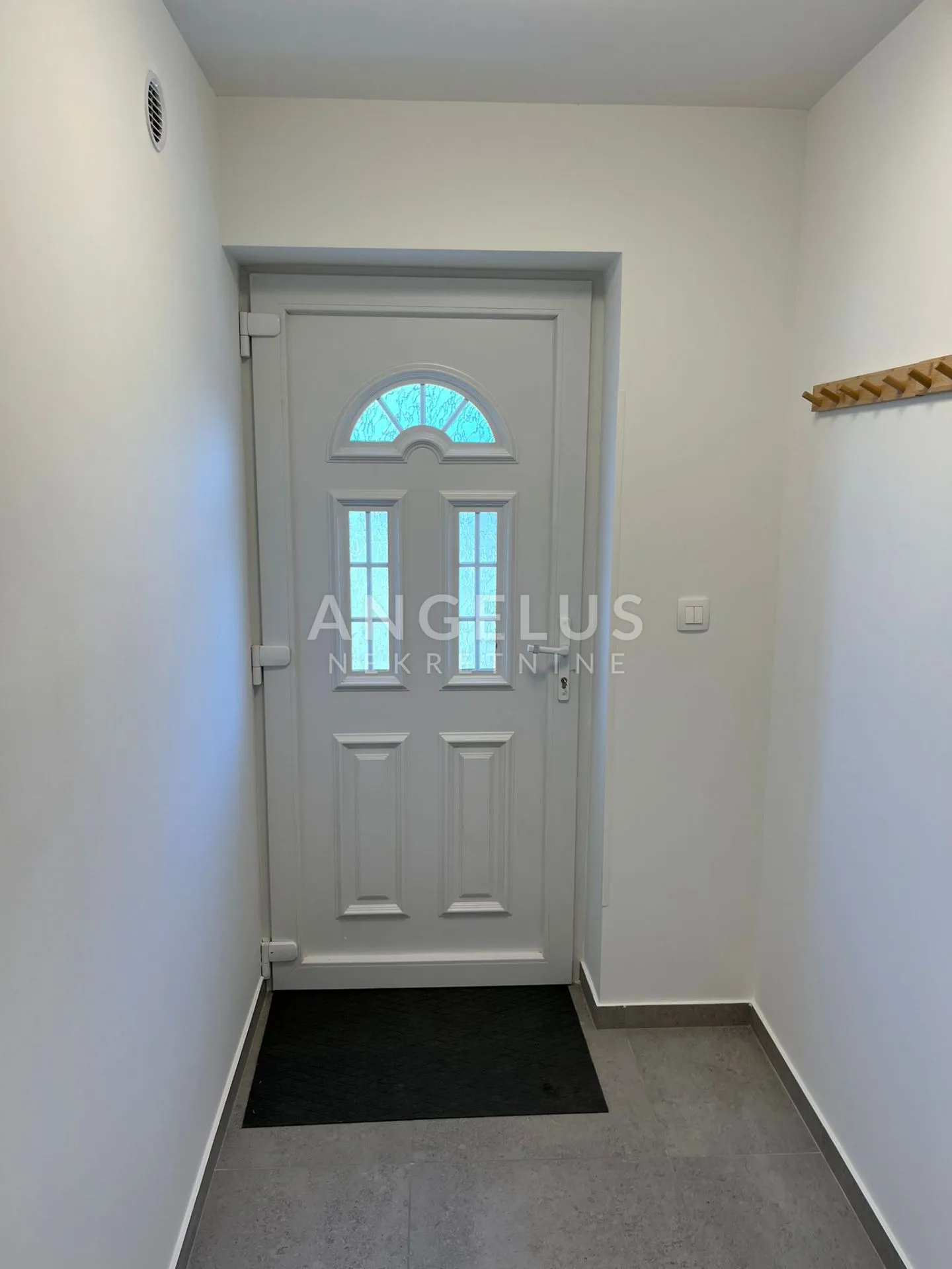 rijeka, kukuljanovo - smještaj za radnike, 160m2, najam! - slika 19