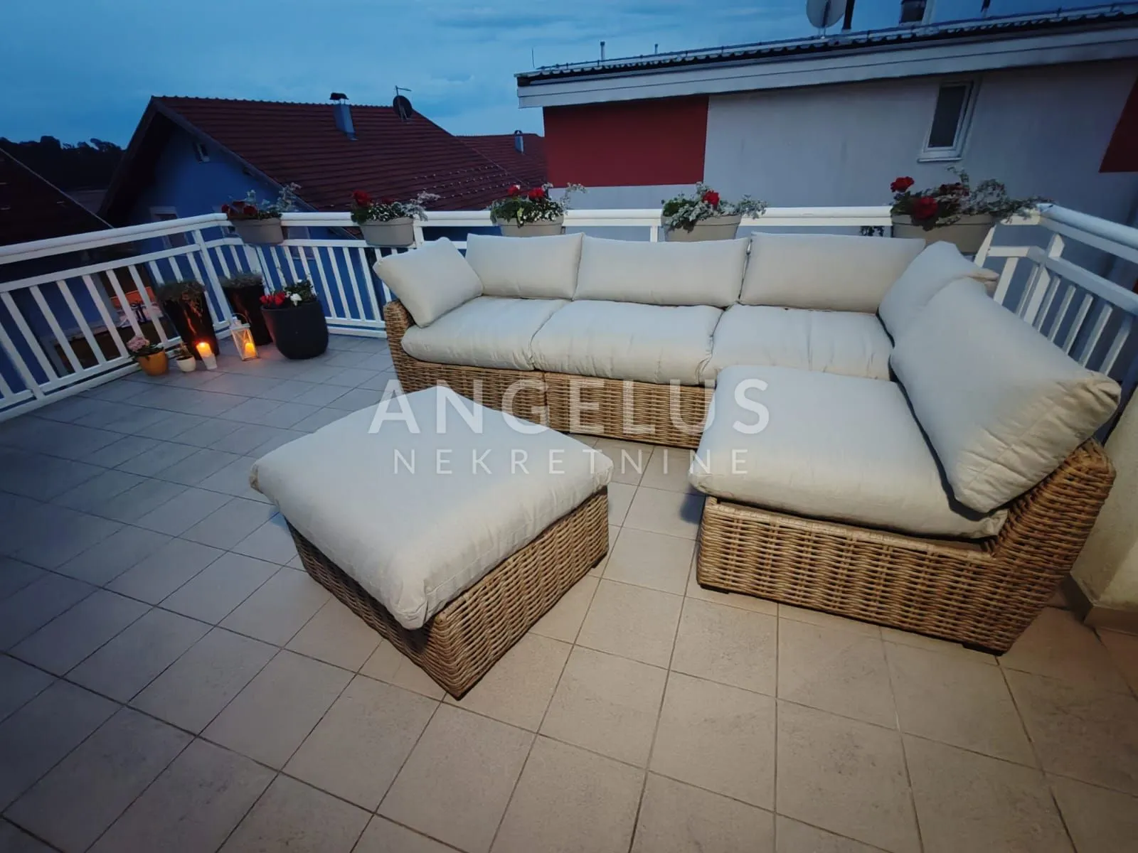 zagreb, gornja dubrava - penthouse 65m2 sa terasom i park. mjestom - slika 9