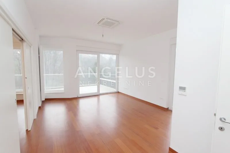 zagreb (prekrižje) stan za najam, 200m2 - slika 15