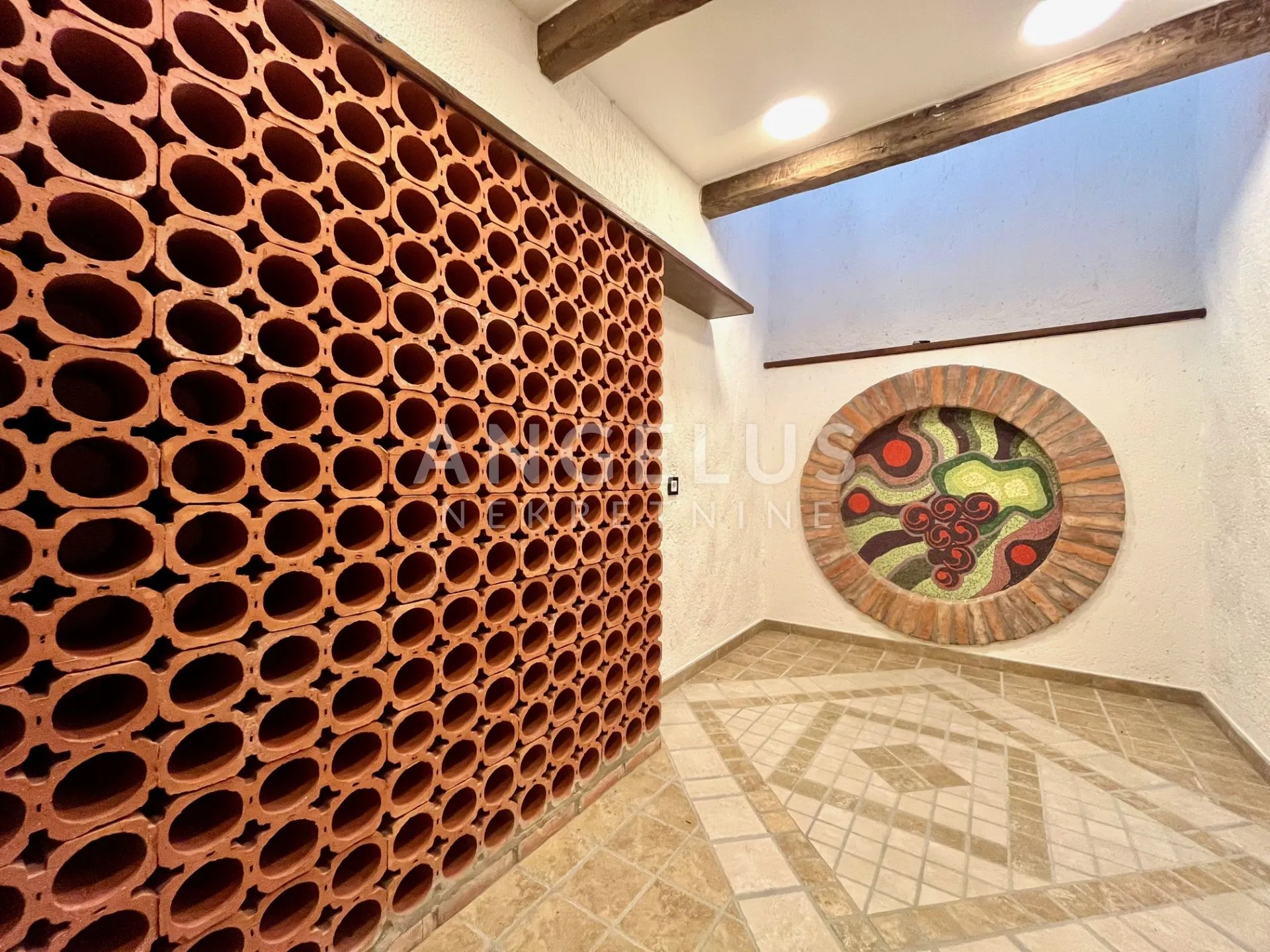 zagreb, remete- luksuzna villa 440m2 s bazenom i liftom - slika 20