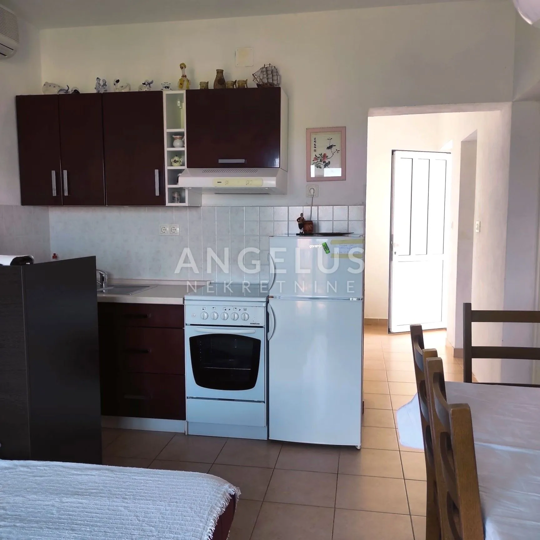 čiovo, slatine - apartmanska kuća sa bazenom prodaja - slika 25