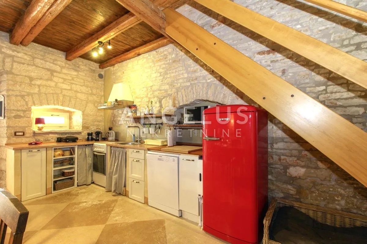 istra, svetvinčenat - dugoročni najam kamene kuće s bazenom, 136m2 - slika 16