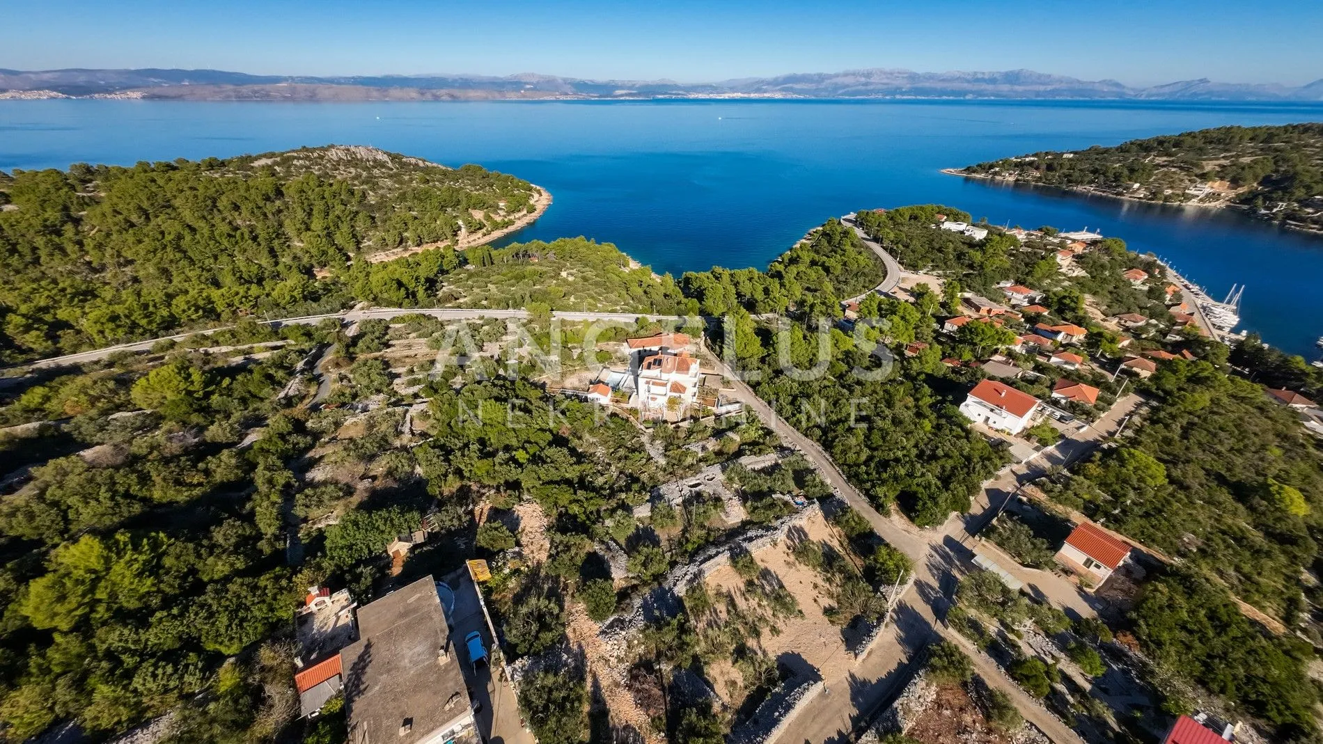 šolta, rogač - građ.zemljište u mirnom dijelu 856 m2, prodaja - slika 4