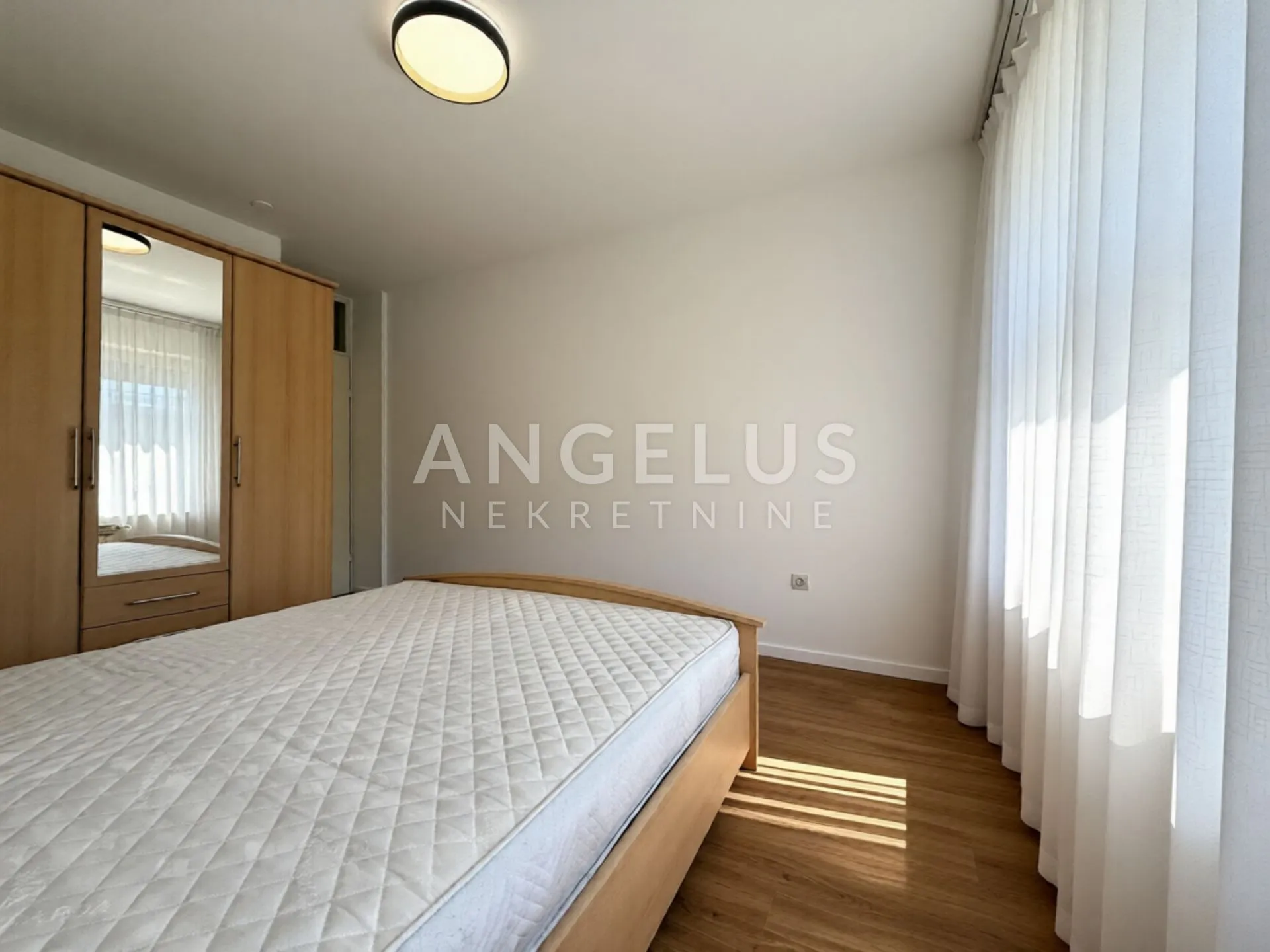 zagreb, donji grad - stan 70m2 s garažnim mjestom za najam - slika 12