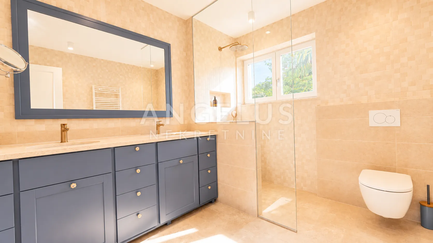 opatija, volosko - kuća s pogledom na more s bazenom, 230m2, dugoročni najam! - slika 22