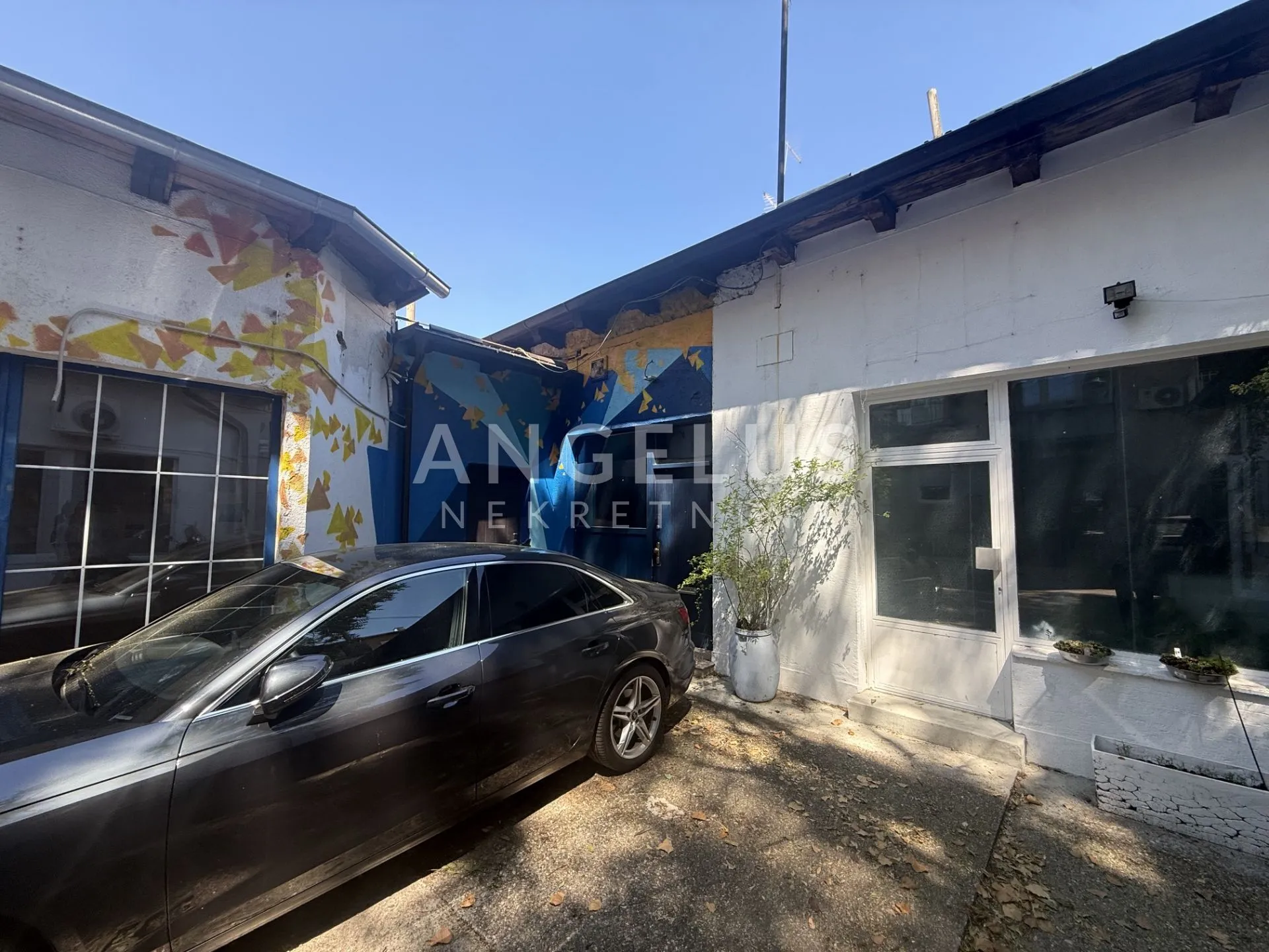 zagreb, centar -martićeva ulica, lokal, 28 +17m2 - slika 3