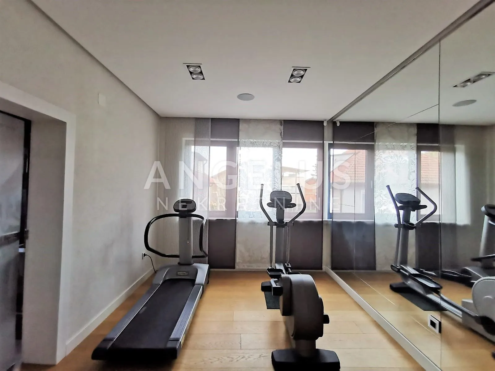 zagreb, mlinovi - luksuzna kuća s vrtom (500 m2) - slika 18
