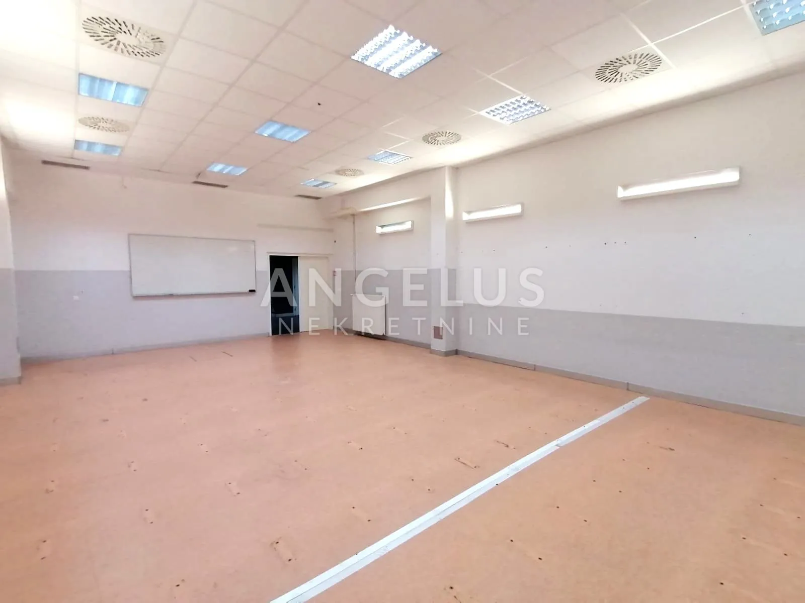 zagreb, ksaver - poslovni prostor 403m2 s parkingom, zakup - slika 6