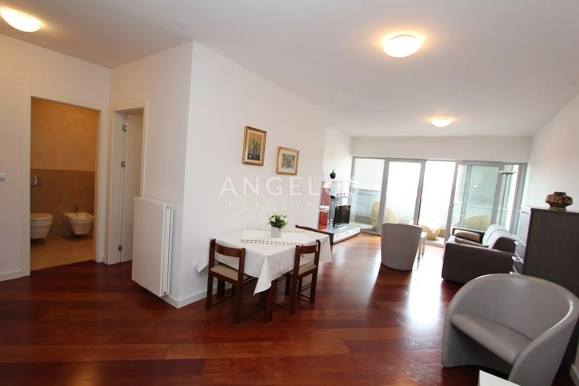 zagreb (kvaternikov trg)- stan za najam, 70 m2 - slika 5