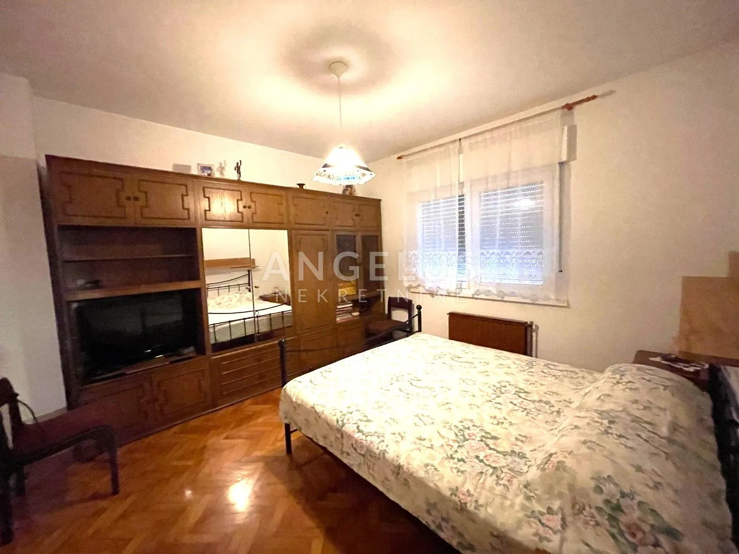 istra, umag - kuća s velikom okućnicom - slika 8