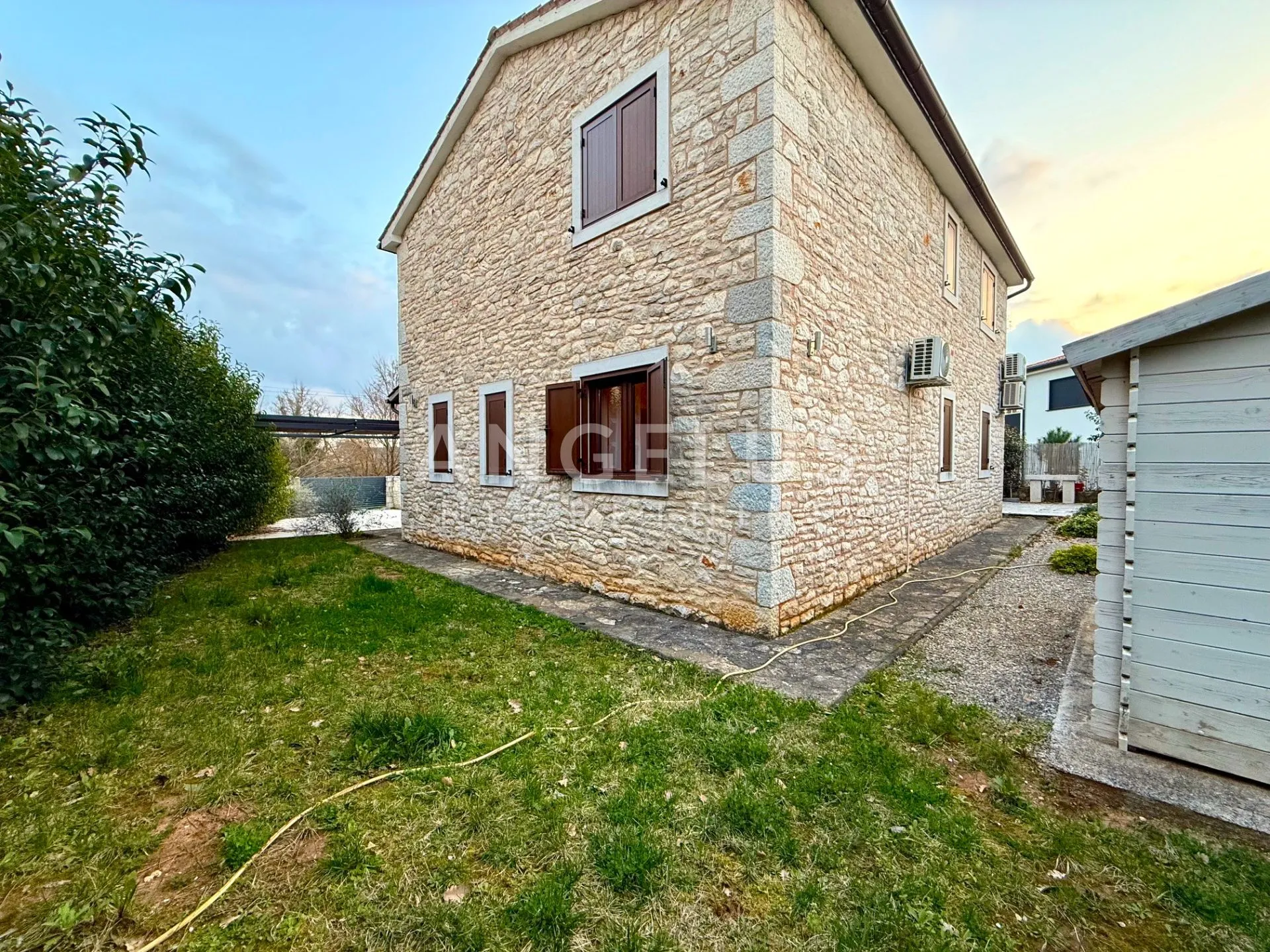istra, sveti lovreč - kamena kuća sa bazenom 167m2, prodaja! - slika 4