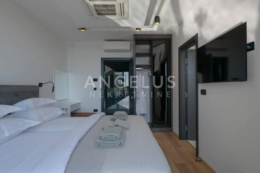 istra, medulin - villa s bazenom 400m2 - slika 13